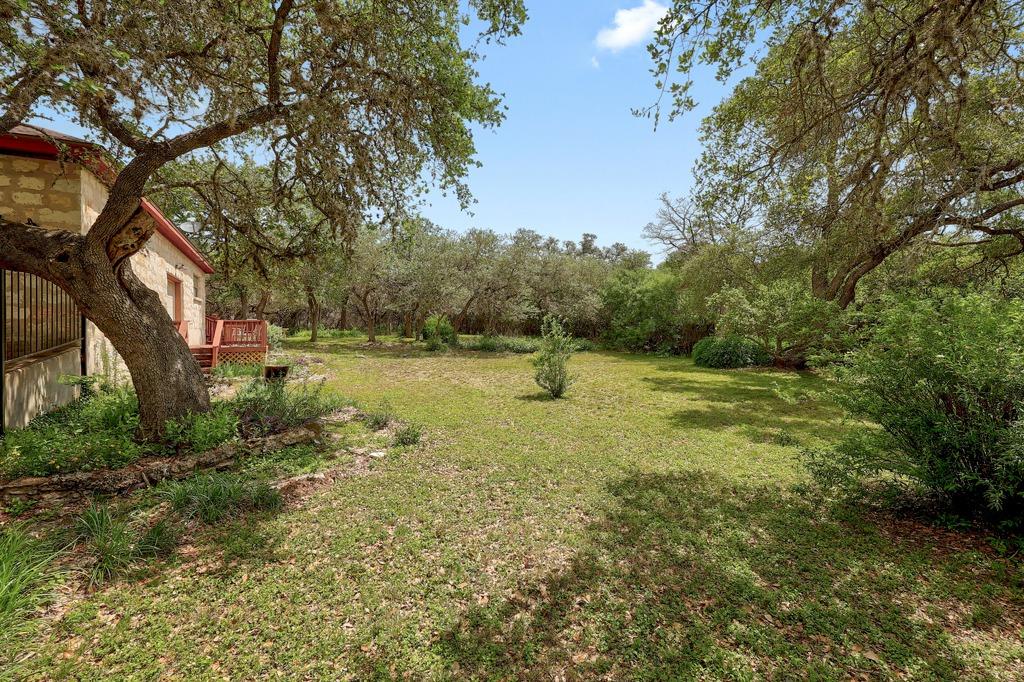 95 Augusta Dr, Wimberley, TX 78676