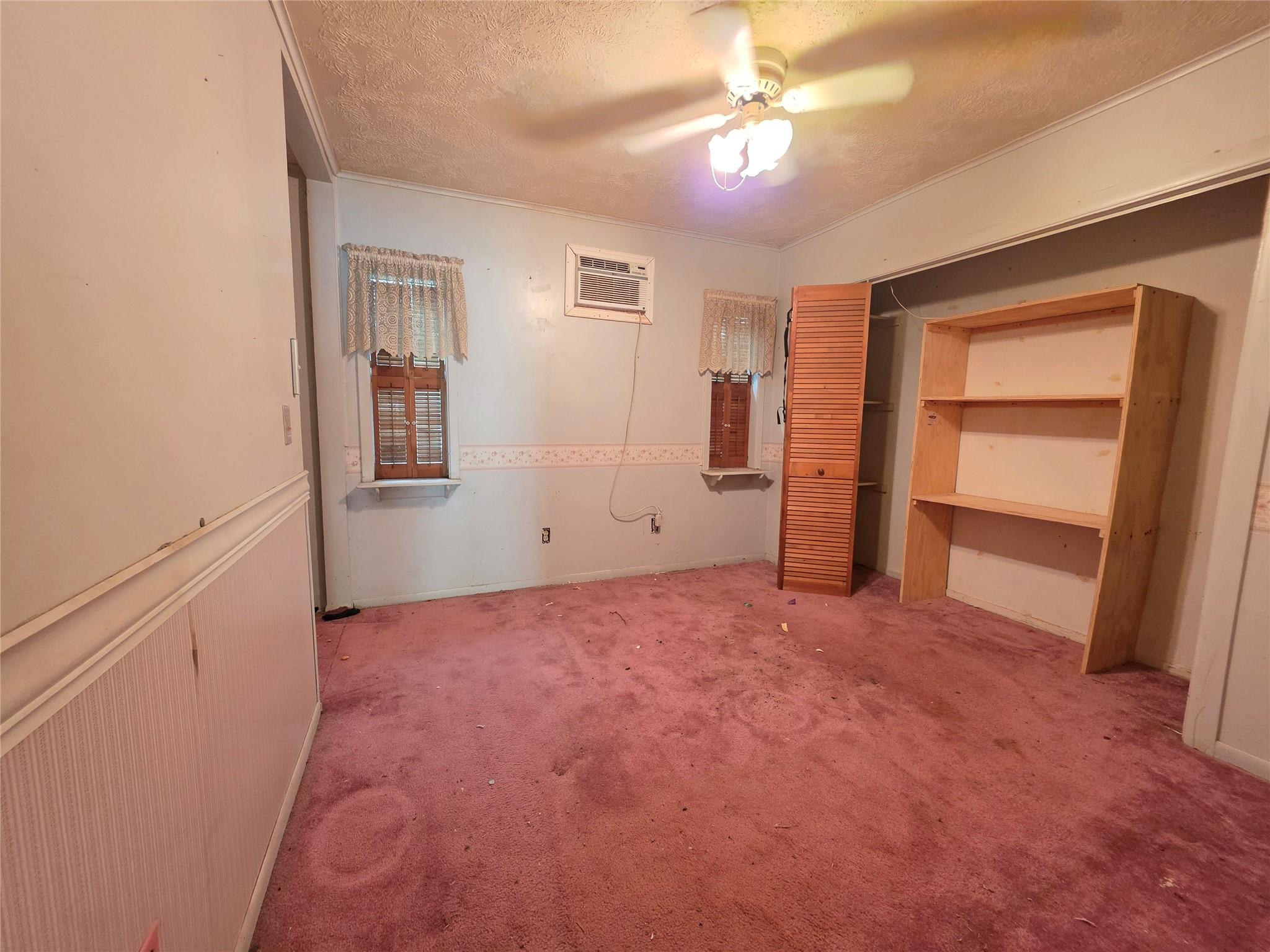 1203 Highland Ave, Rockdale, TX 76567