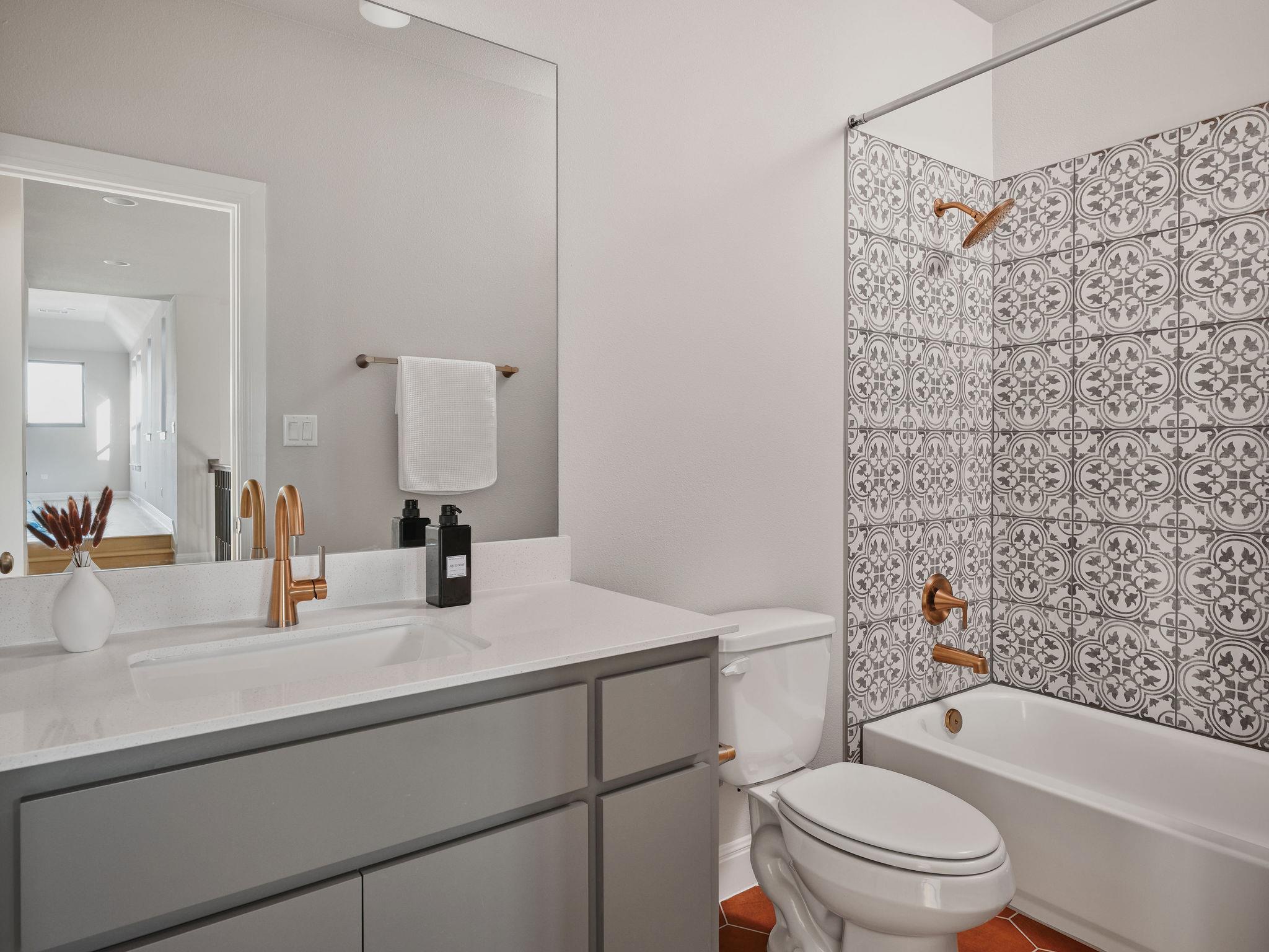 959 Flagtop Ct, Lakeway, TX 78738