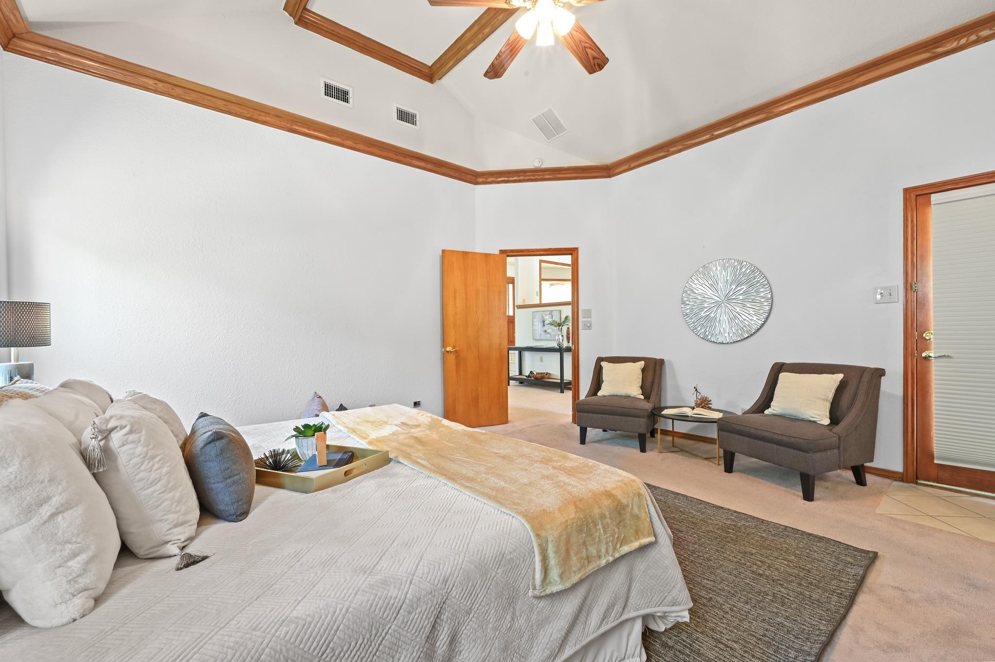 5714 Barker Ridge Dr, Austin, TX 78759