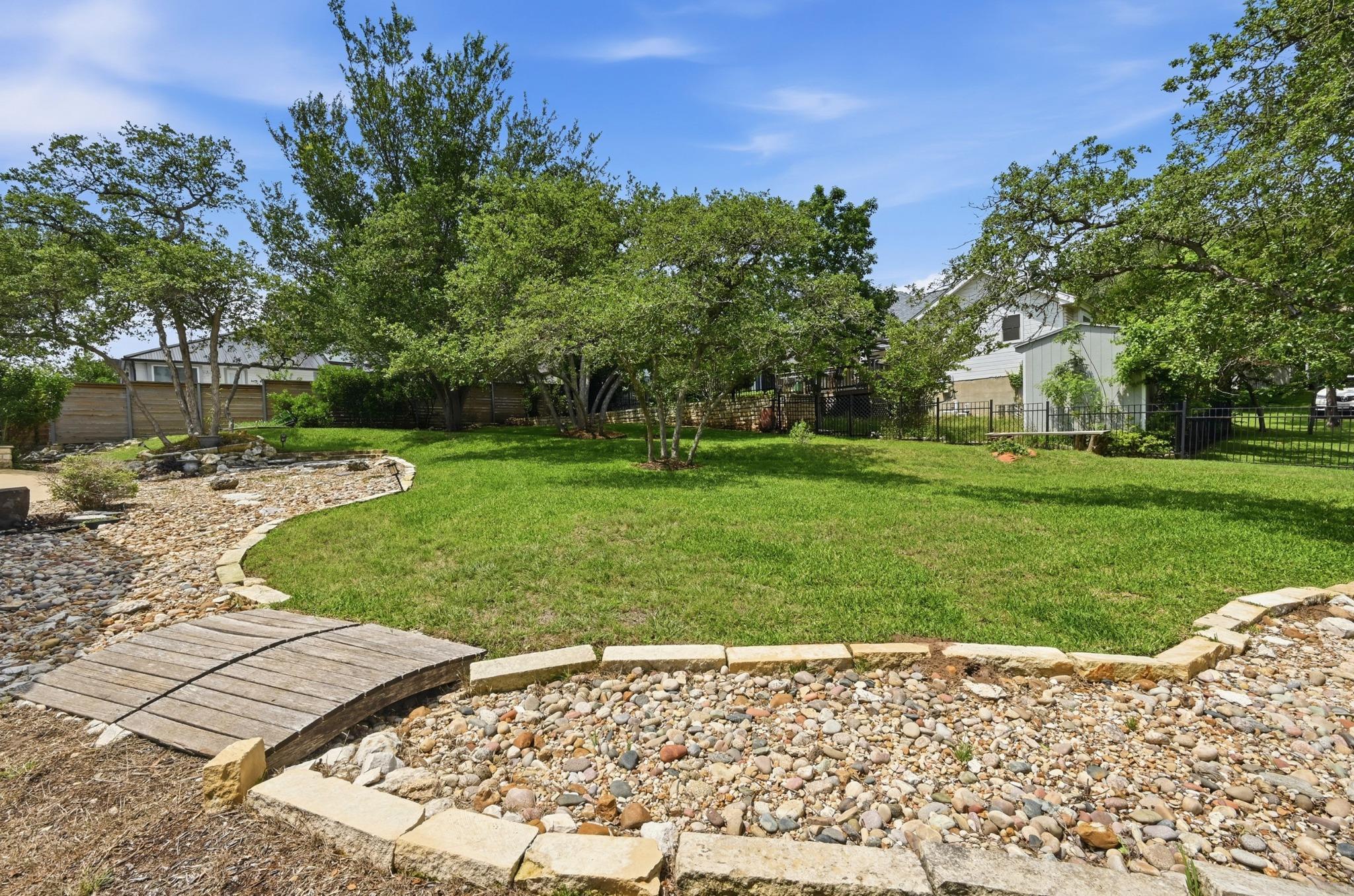 5714 Barker Ridge Dr, Austin, TX 78759