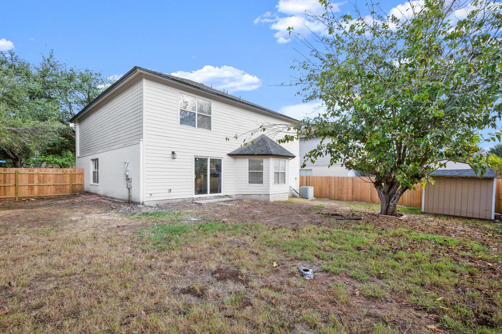 17901 Narsitin Ln, Pflugerville, TX 78660