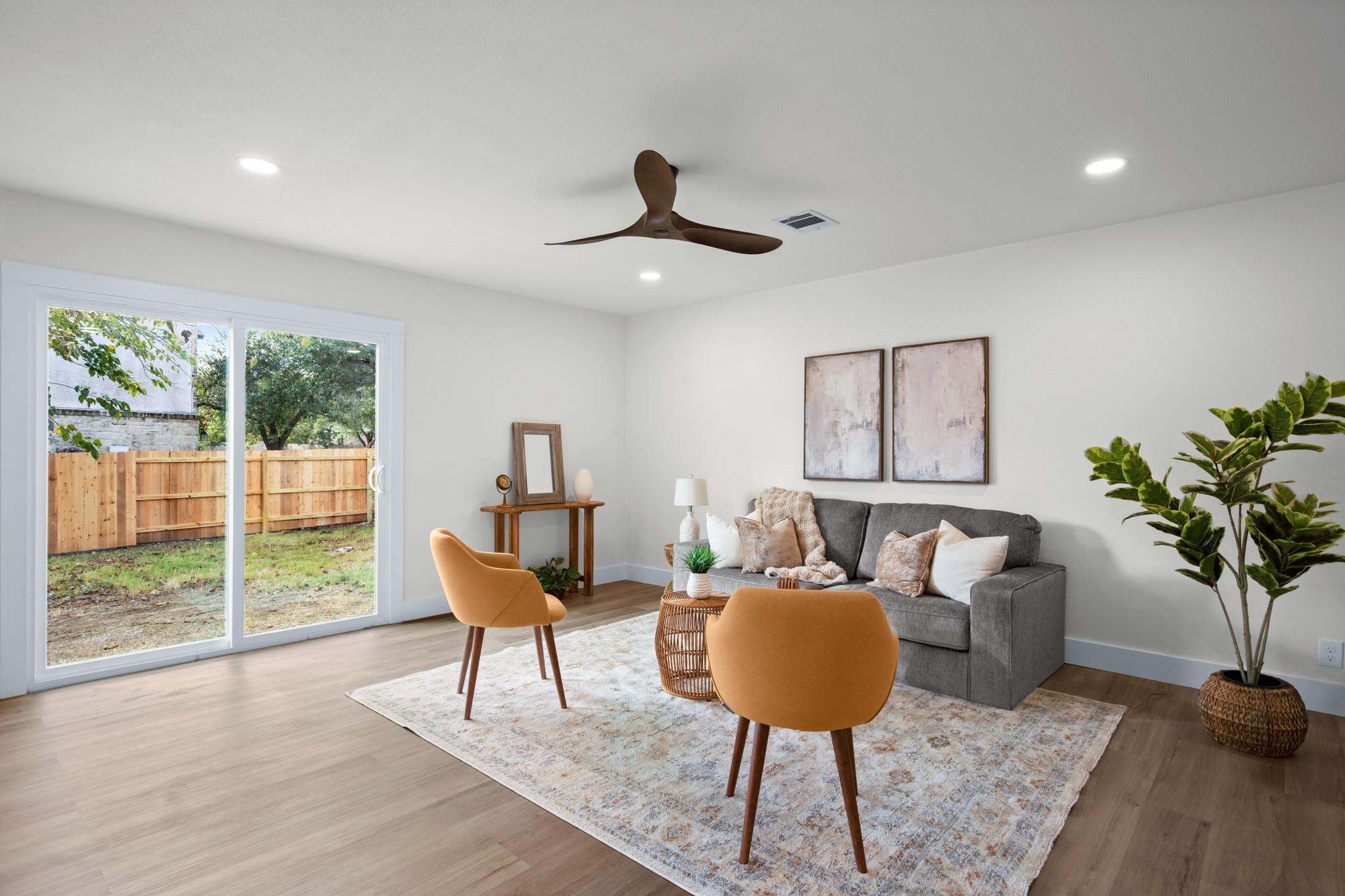 17901 Narsitin Ln, Pflugerville, TX 78660