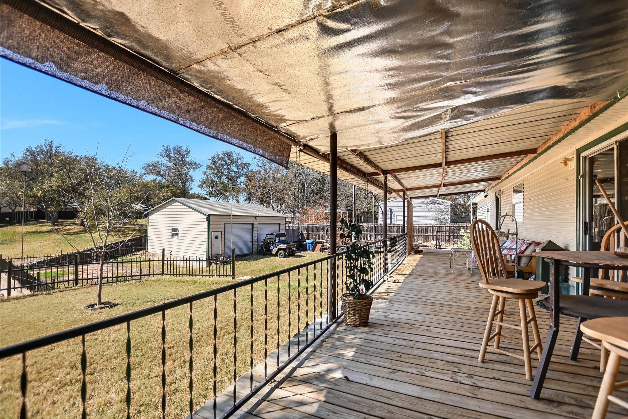 100 Highline Cutoff, Kingsland, TX 78639