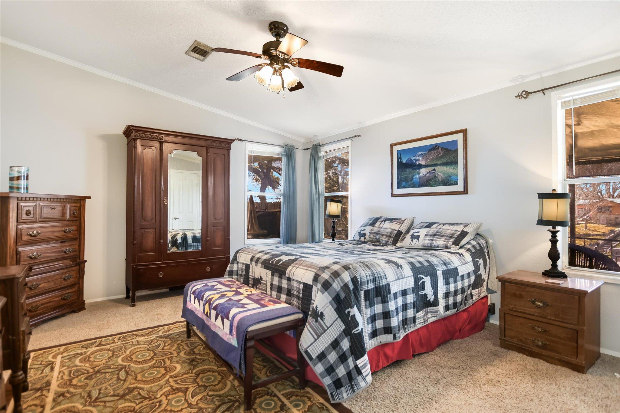 100 Highline Cutoff, Kingsland, TX 78639