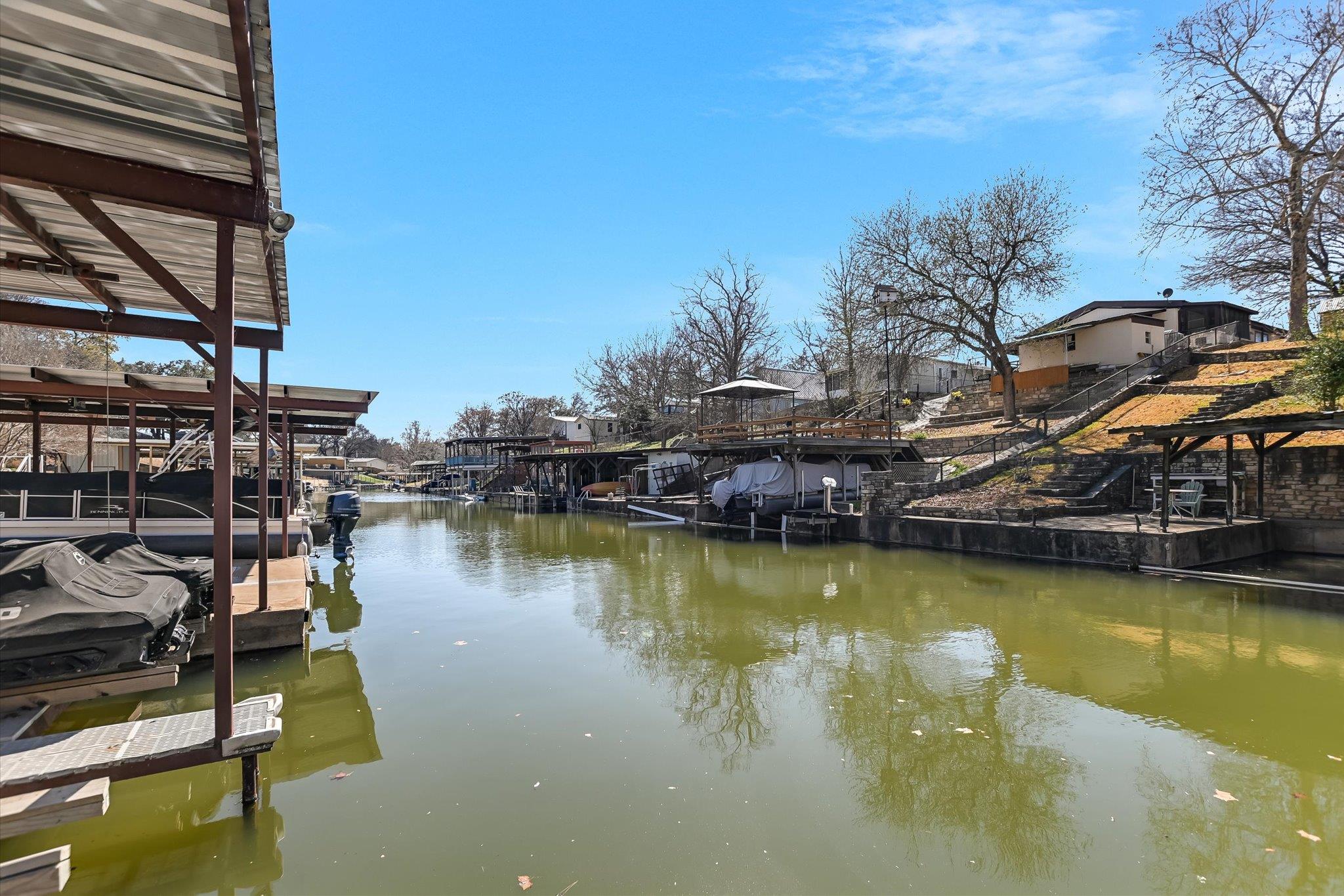 100 Highline Cutoff, Kingsland, TX 78639