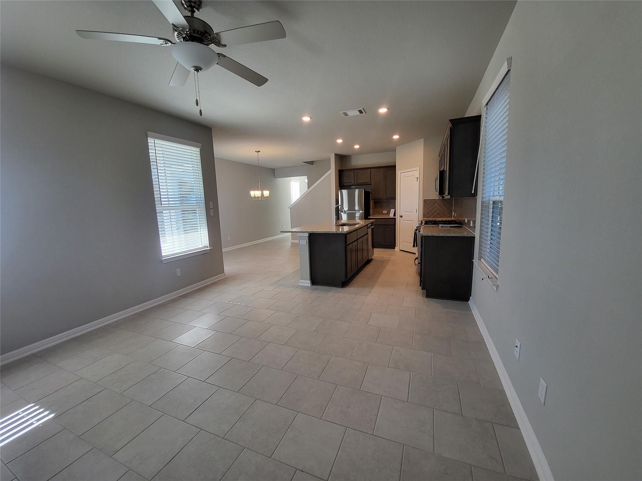 345 Aqua Springs Aly, Leander, TX 78641