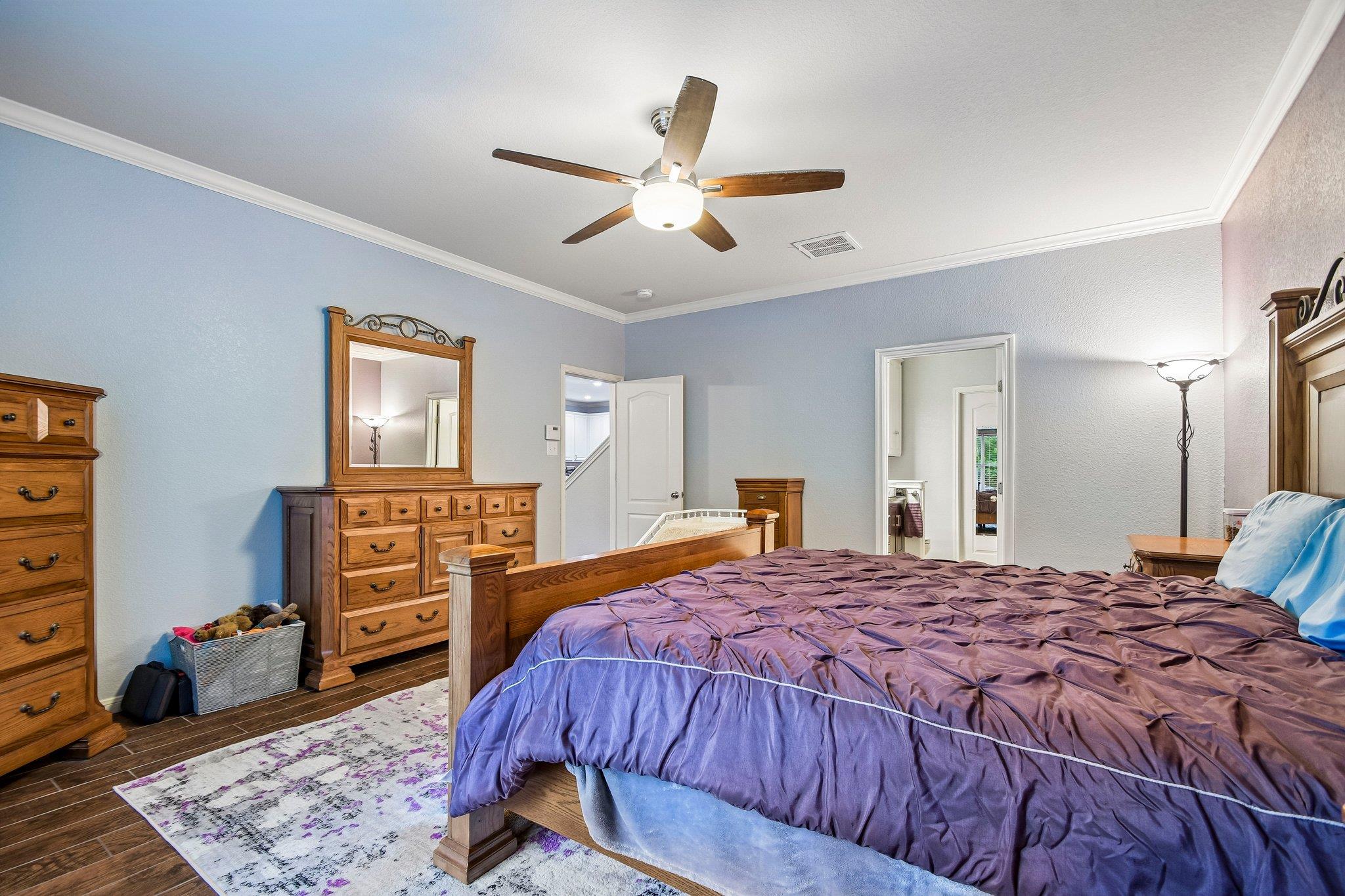 913 Hyde Park Dr, Round Rock, TX 78665