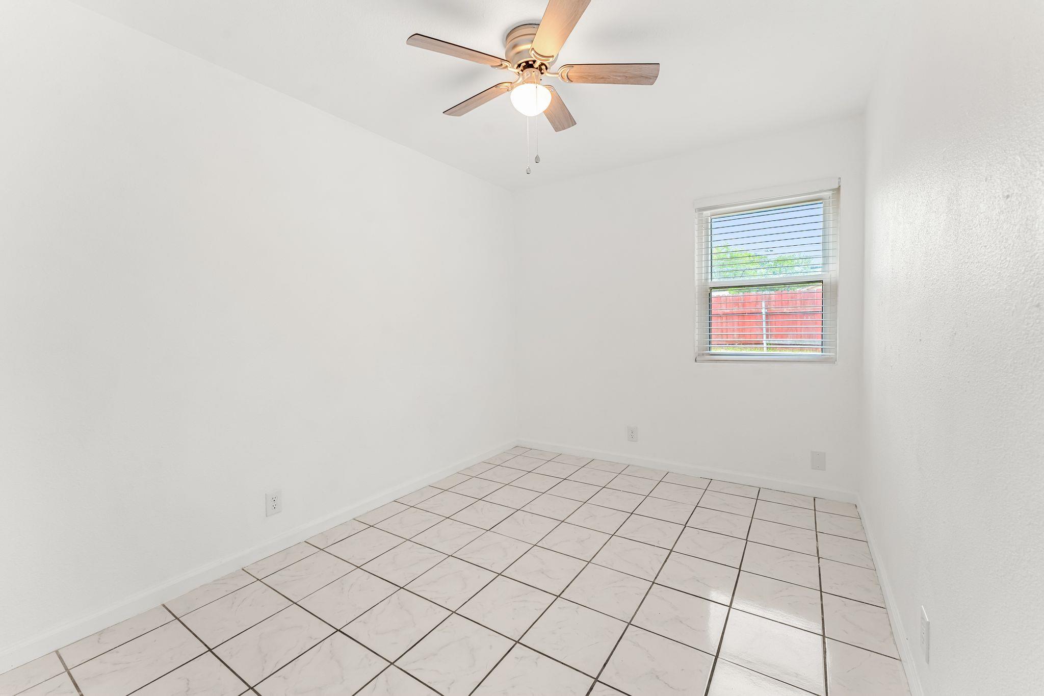 2501 Teri Rd # B, Austin, TX 78744