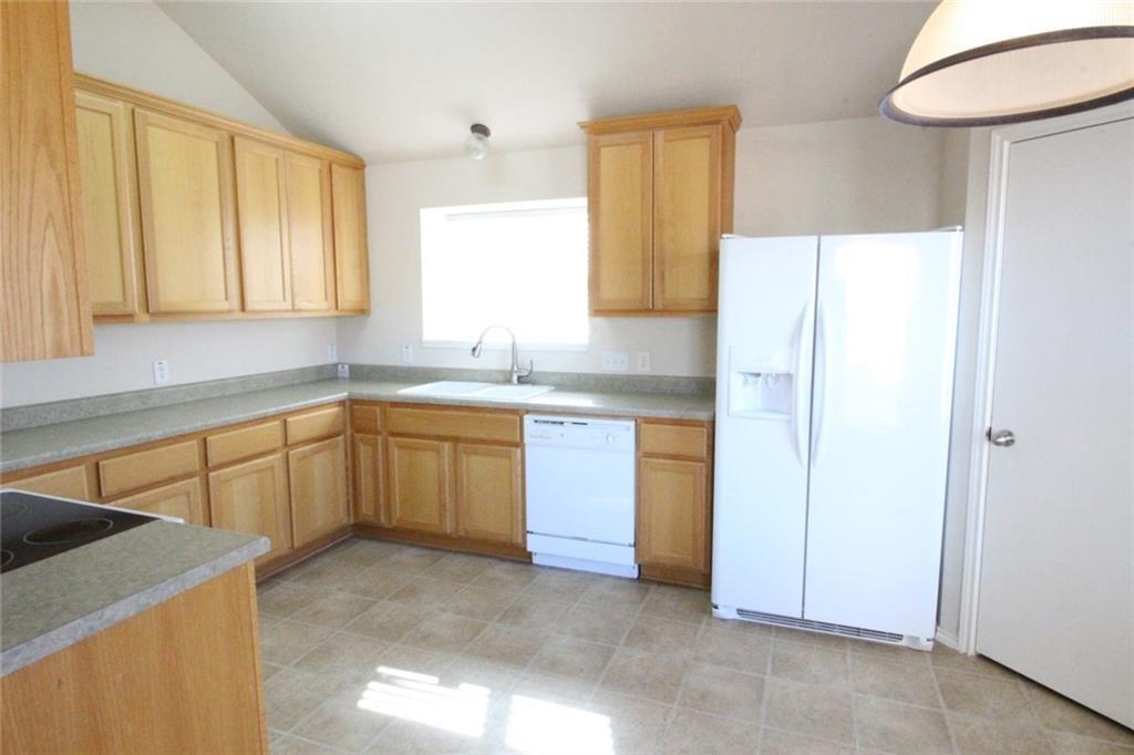107 Inman Dr, Hutto, TX 78634