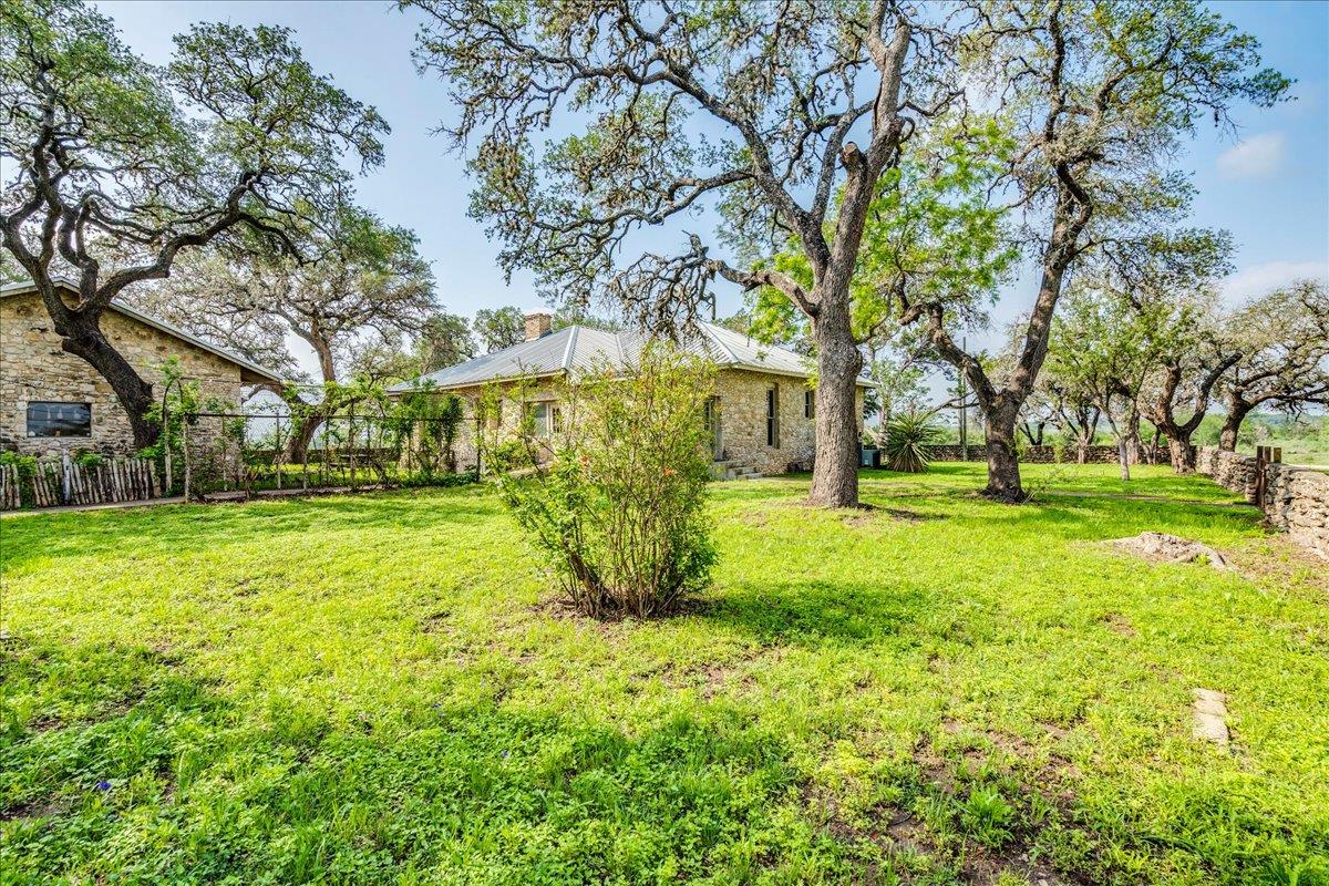 6400 Cypress Rd, Kyle, TX 78640