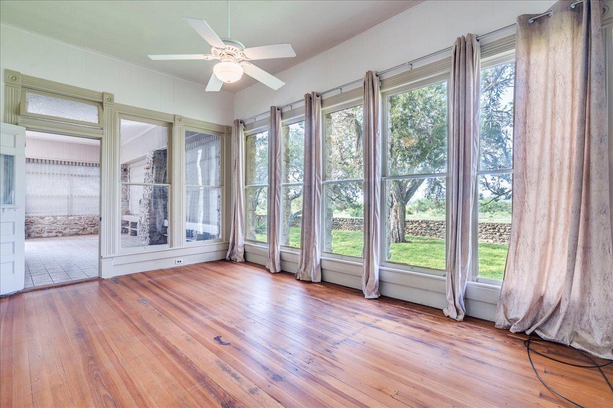 6400 Cypress Rd, Kyle, TX 78640