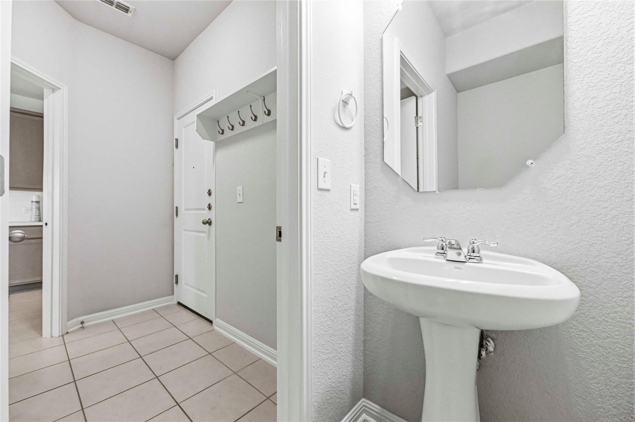 450 Ferrule Dr, Kyle, TX 78640