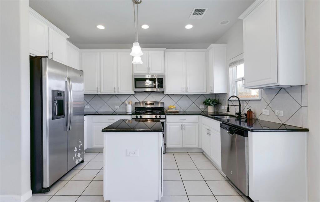 14212 Canyon Trl, Austin, TX 78717