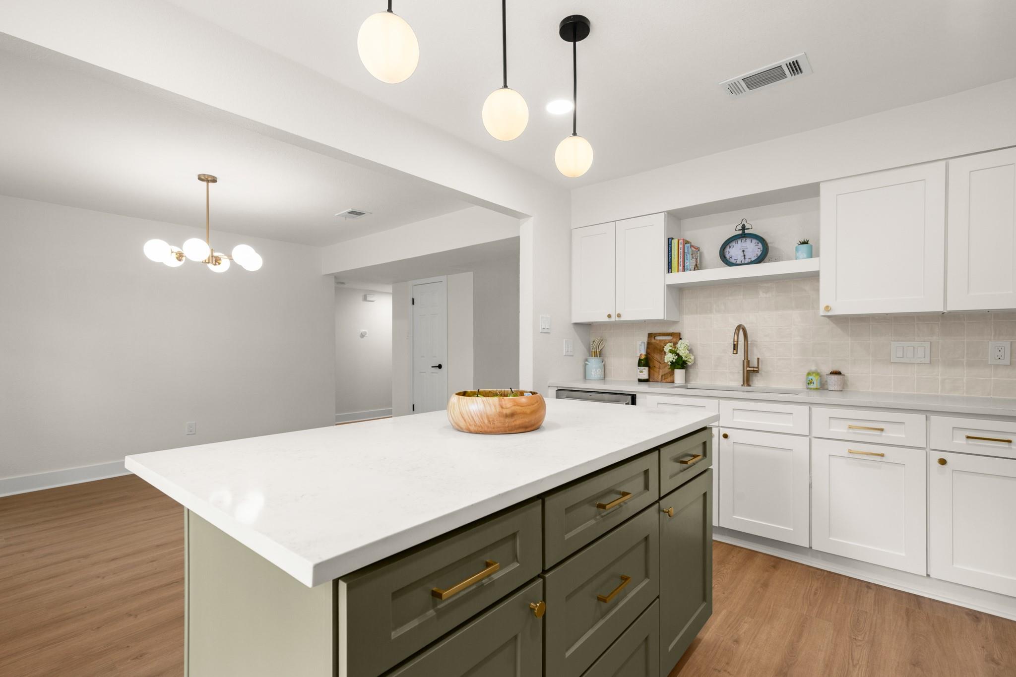 12404 Adelphi Cv, Austin, TX 78727