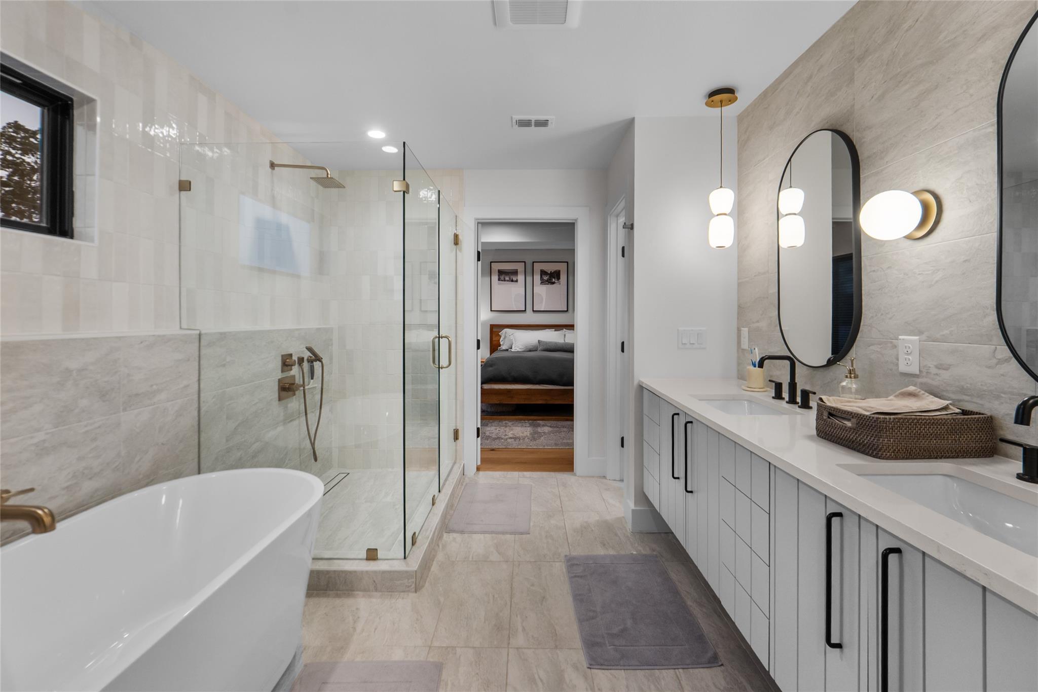 8300 Hathaway Dr, Austin, TX 78757