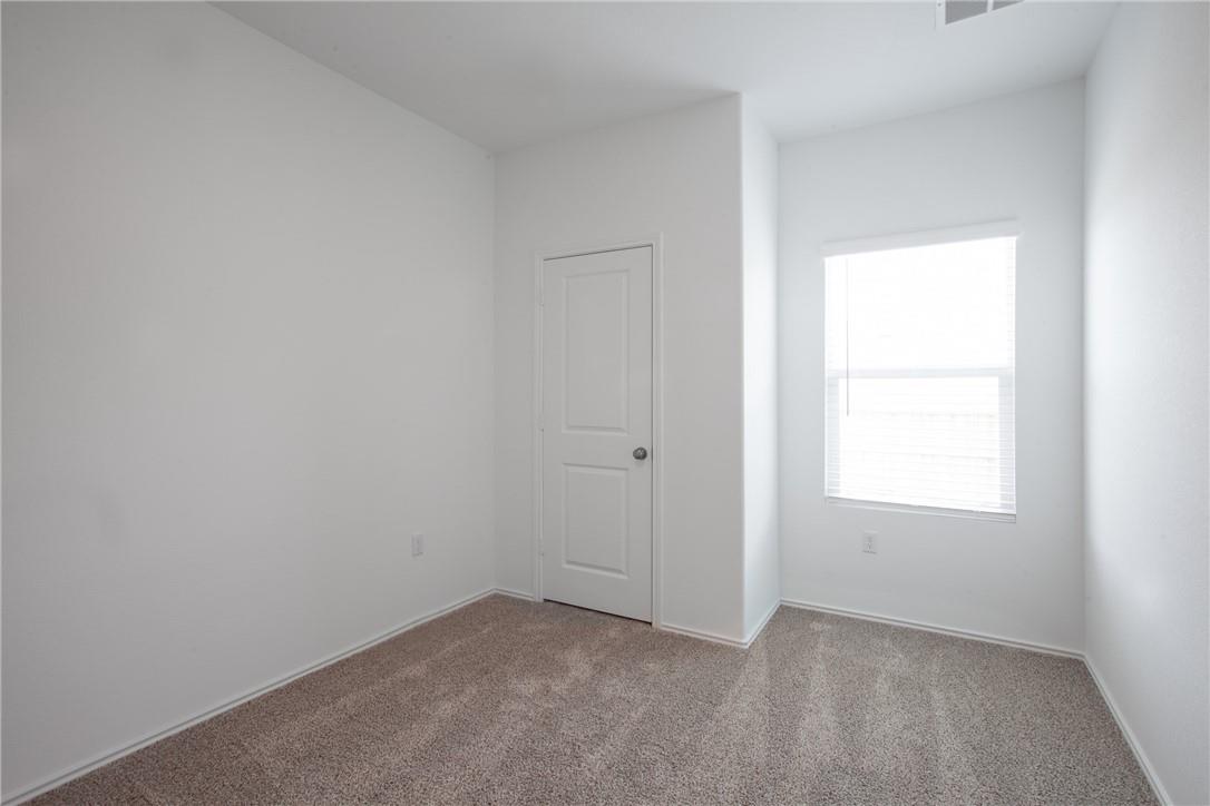 15302 Grenadine Bloom Cv, Del Valle, TX 78617