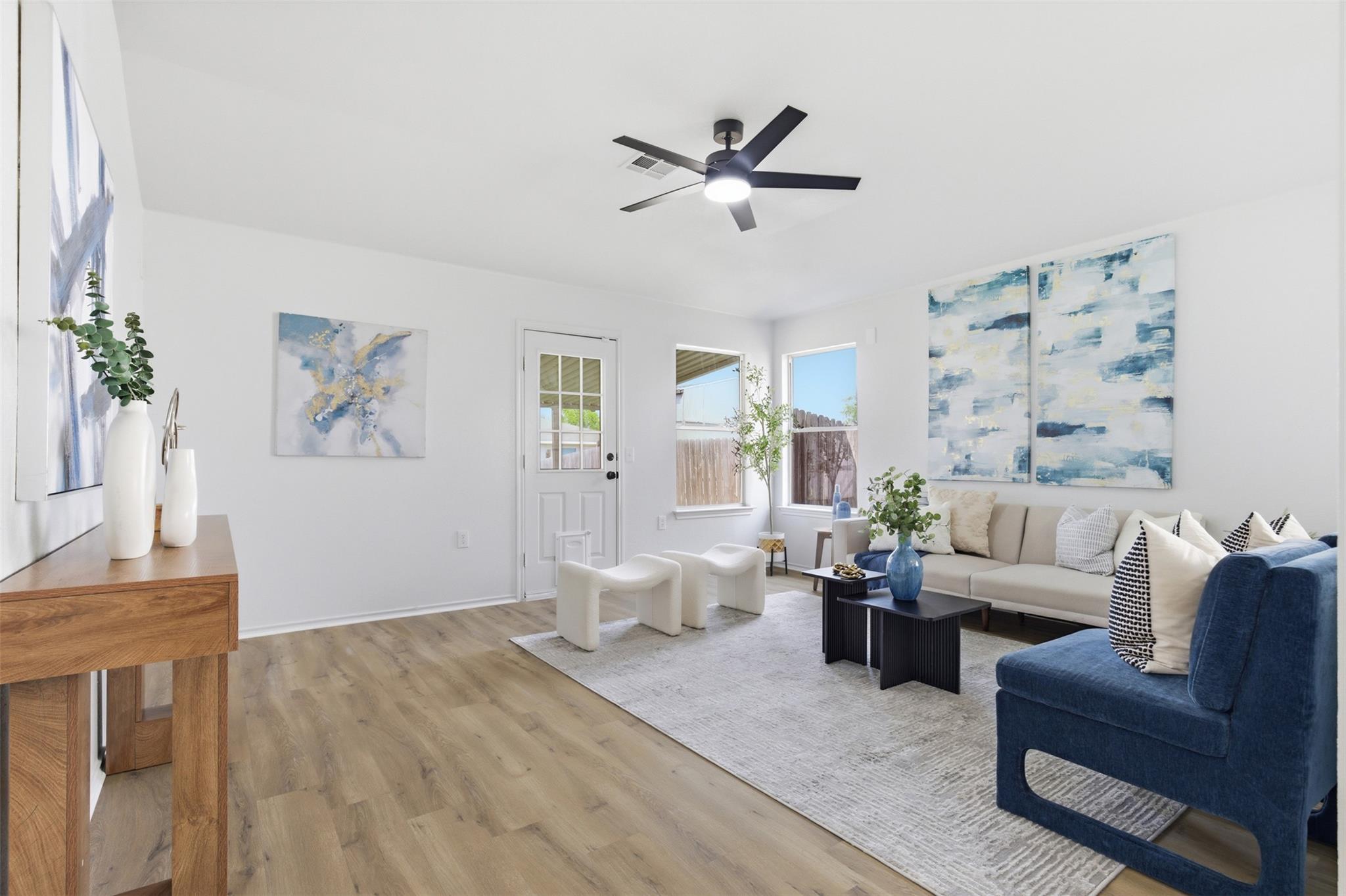 12720 La Paz Ln, Del Valle, TX 78617