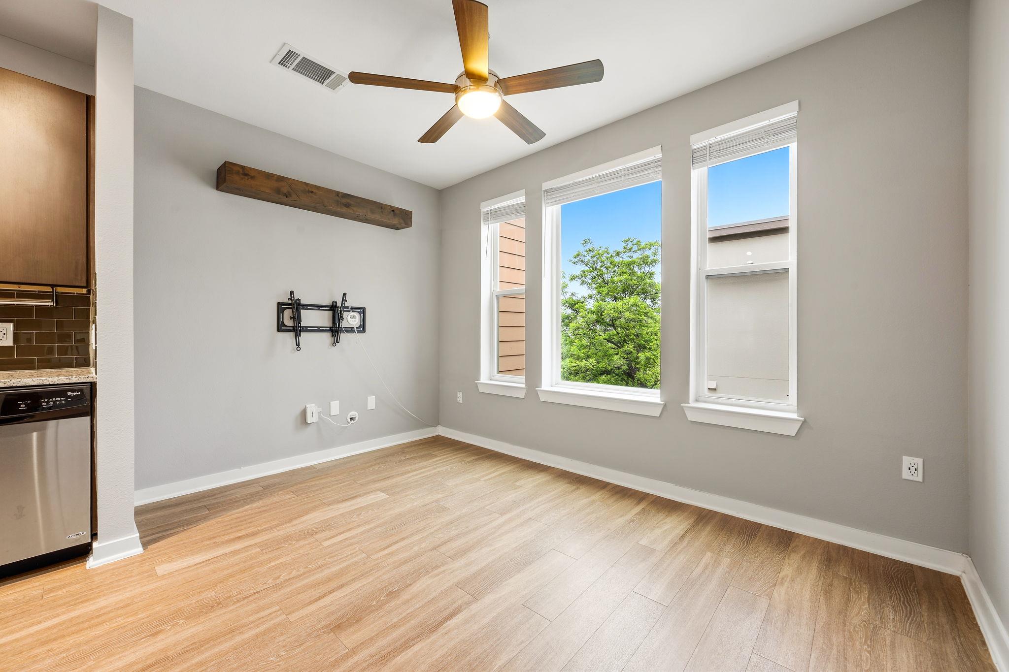 1900 Barton Springs Rd # 5015, Austin, TX 78704