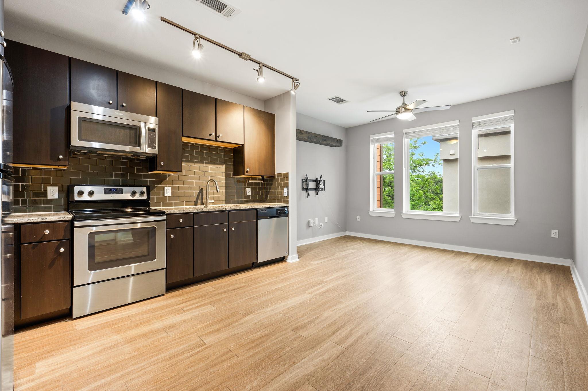 1900 Barton Springs Rd # 5015, Austin, TX 78704