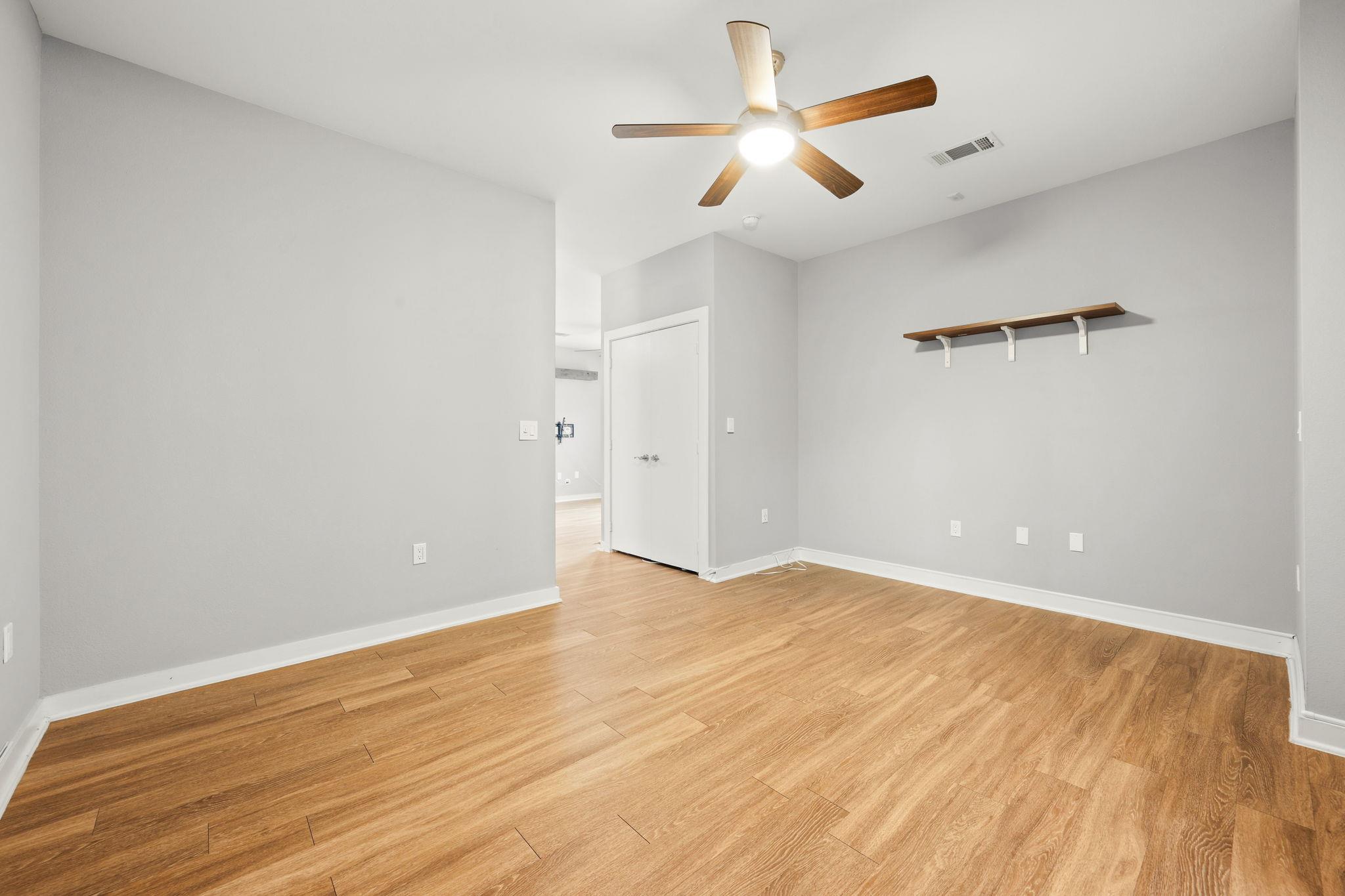 1900 Barton Springs Rd # 5015, Austin, TX 78704
