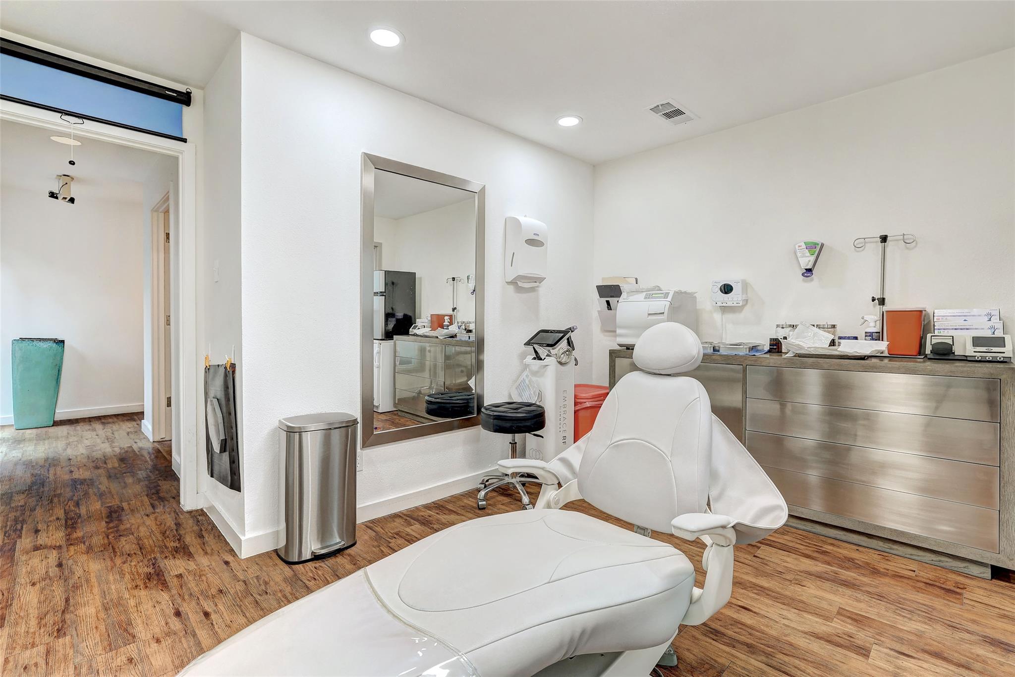 3939 Bee Cave Rd # B-3, West Lake Hills, TX 78746