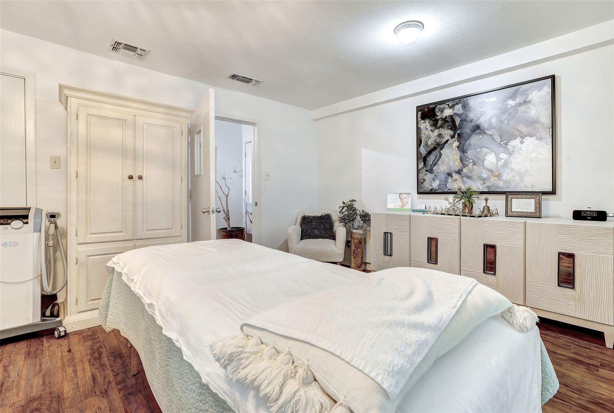 3939 Bee Cave Rd # B-3, West Lake Hills, TX 78746