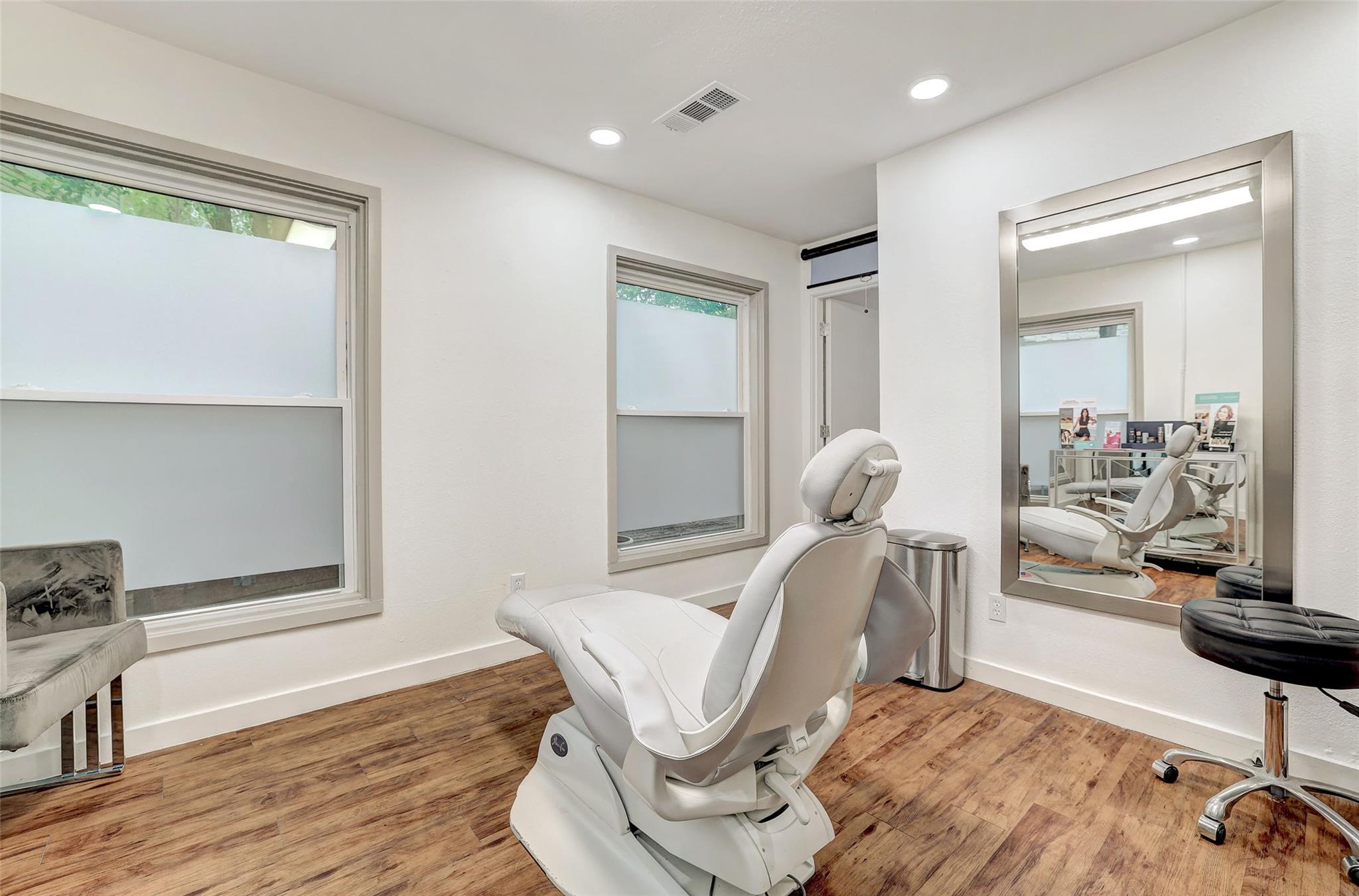 3939 Bee Cave Rd # B-3, West Lake Hills, TX 78746