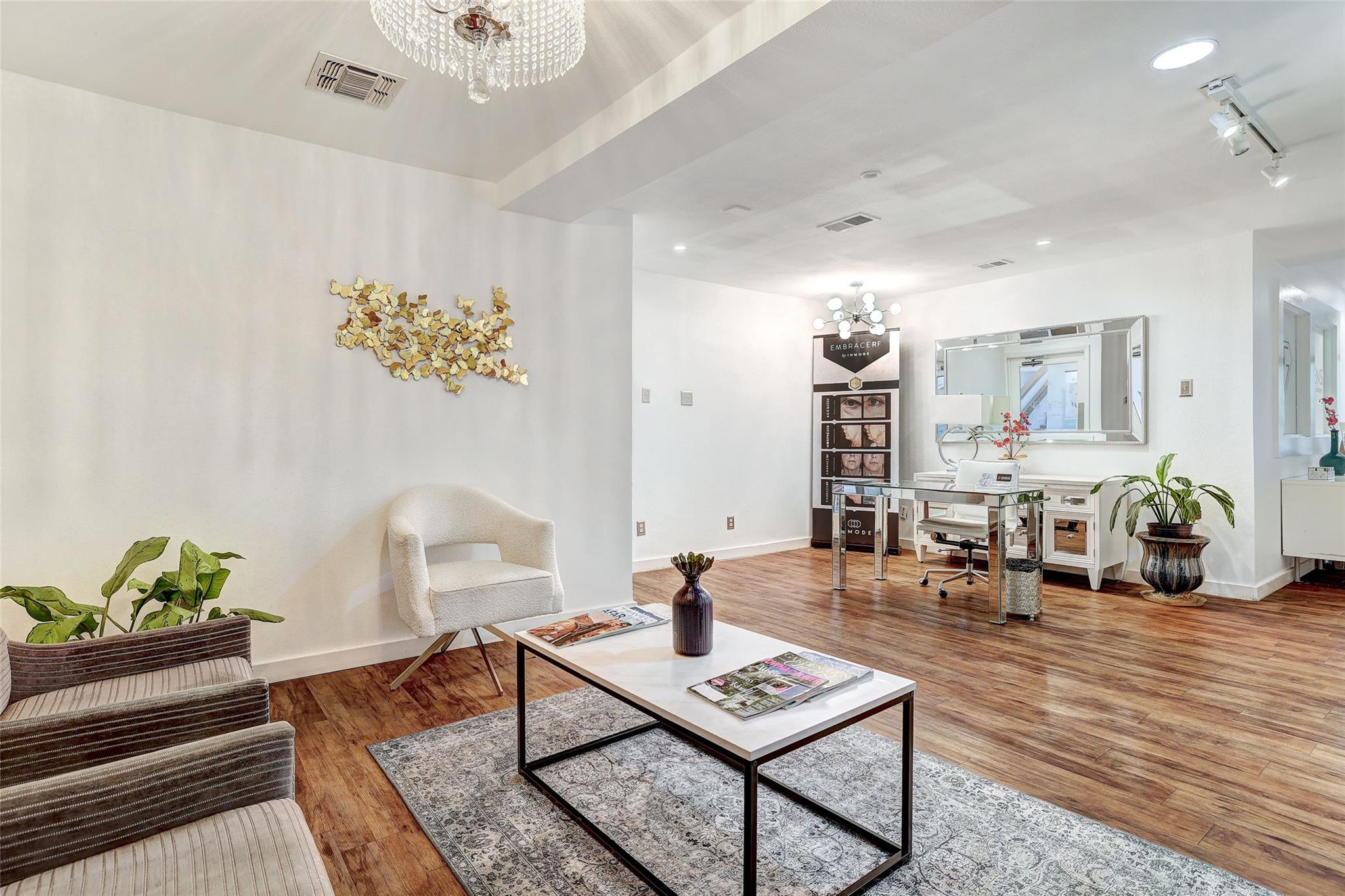 3939 Bee Cave Rd # B-3, West Lake Hills, TX 78746