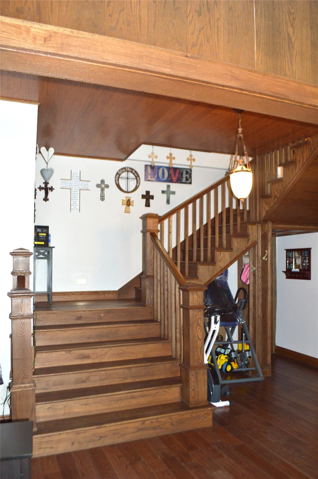 3202 N Travis, Cameron, TX 76520