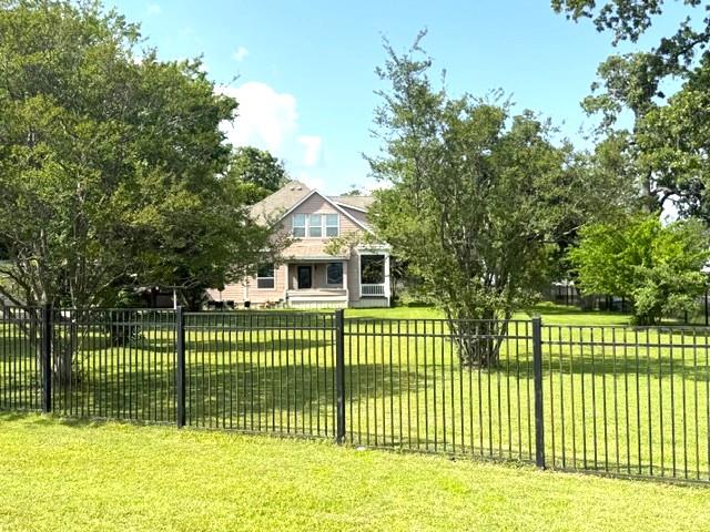 3202 N Travis, Cameron, TX 76520