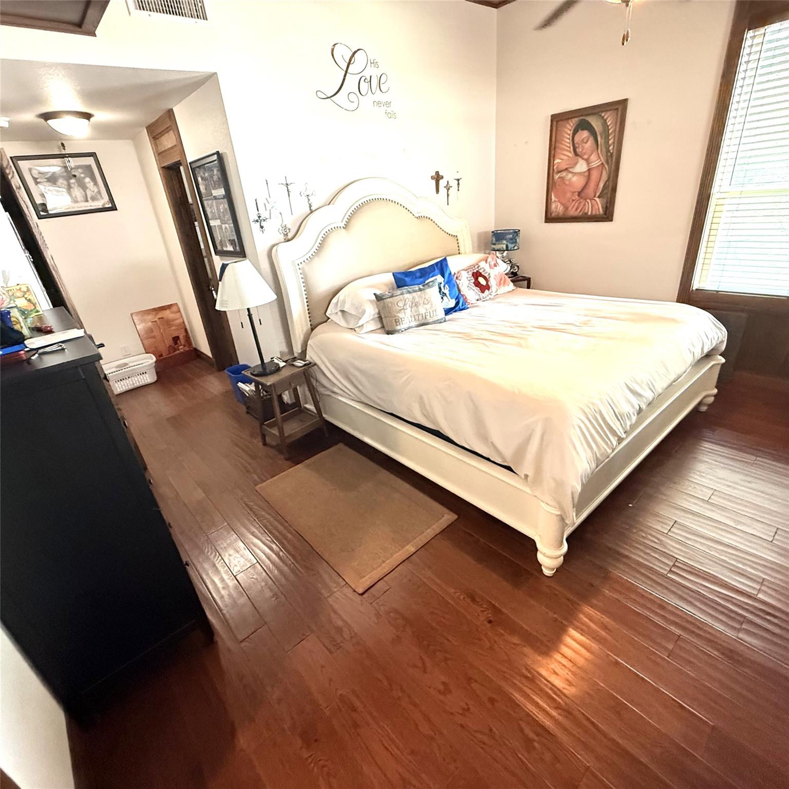 3202 N Travis, Cameron, TX 76520