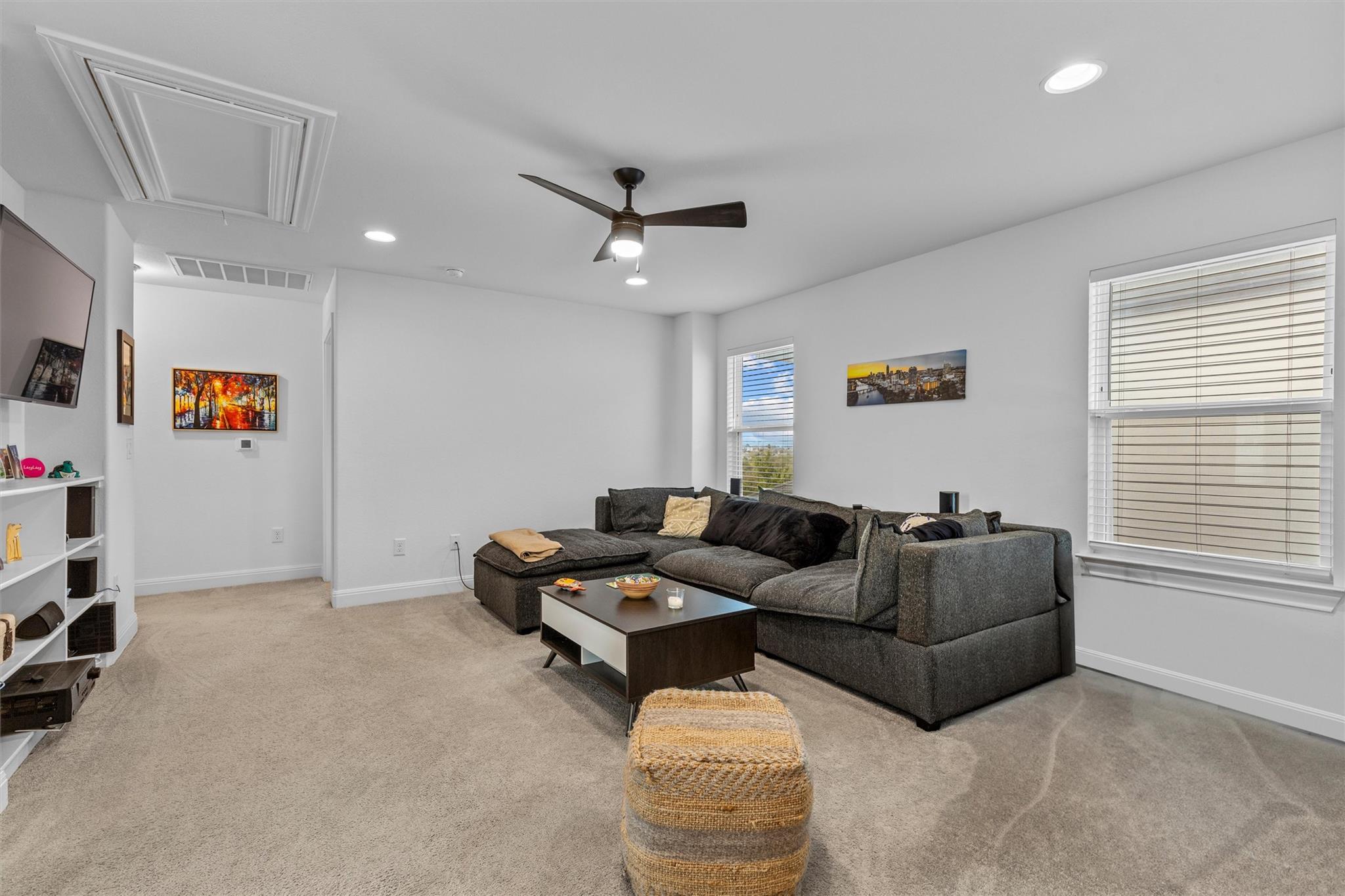 6201 Pine Leaf Trl, Austin, TX 78747