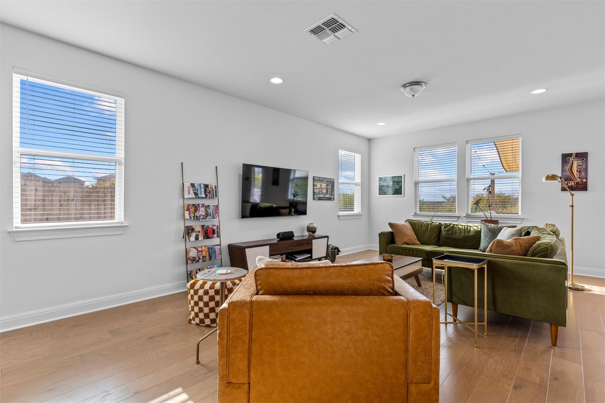 6201 Pine Leaf Trl, Austin, TX 78747
