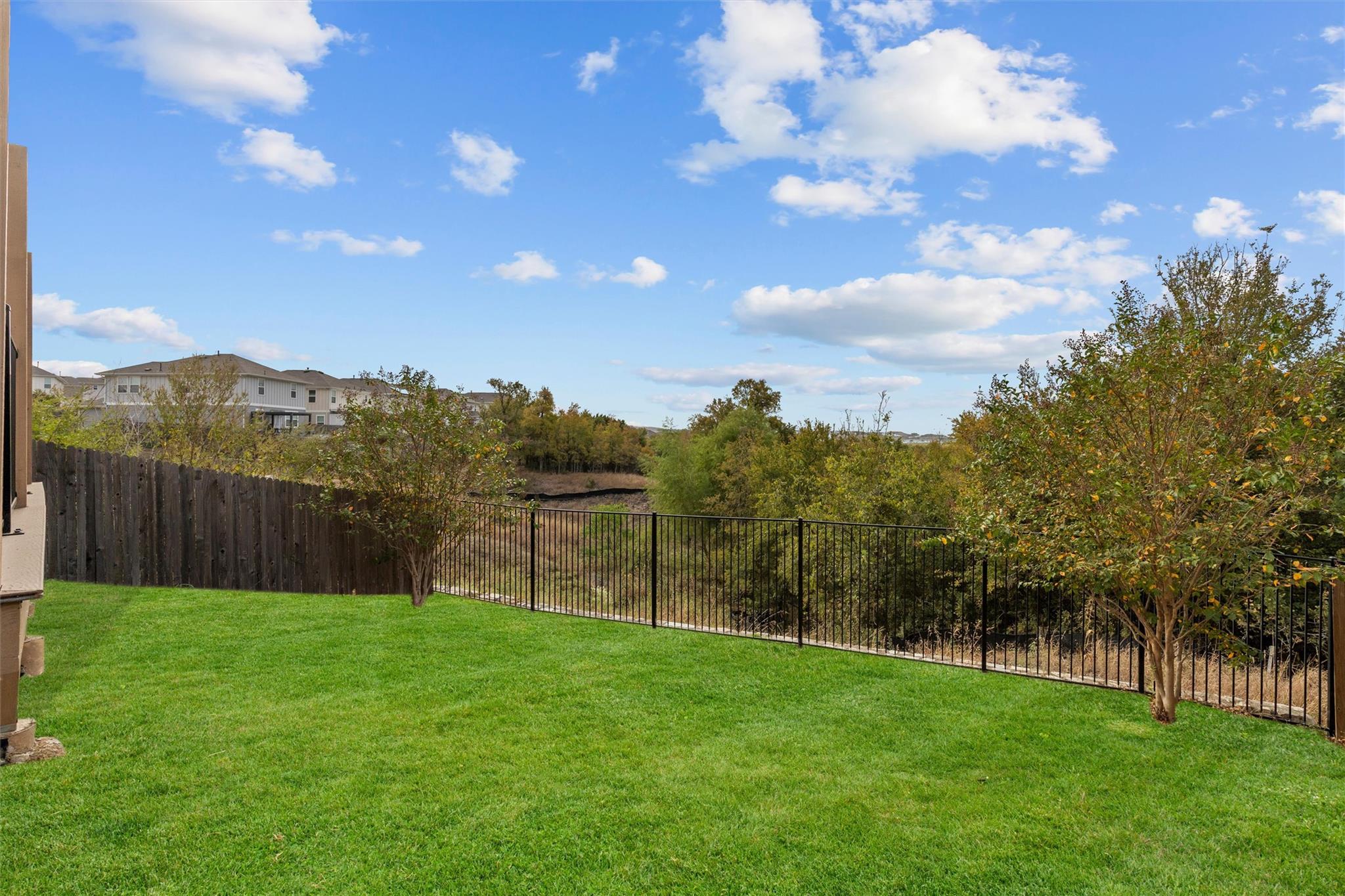 6201 Pine Leaf Trl, Austin, TX 78747