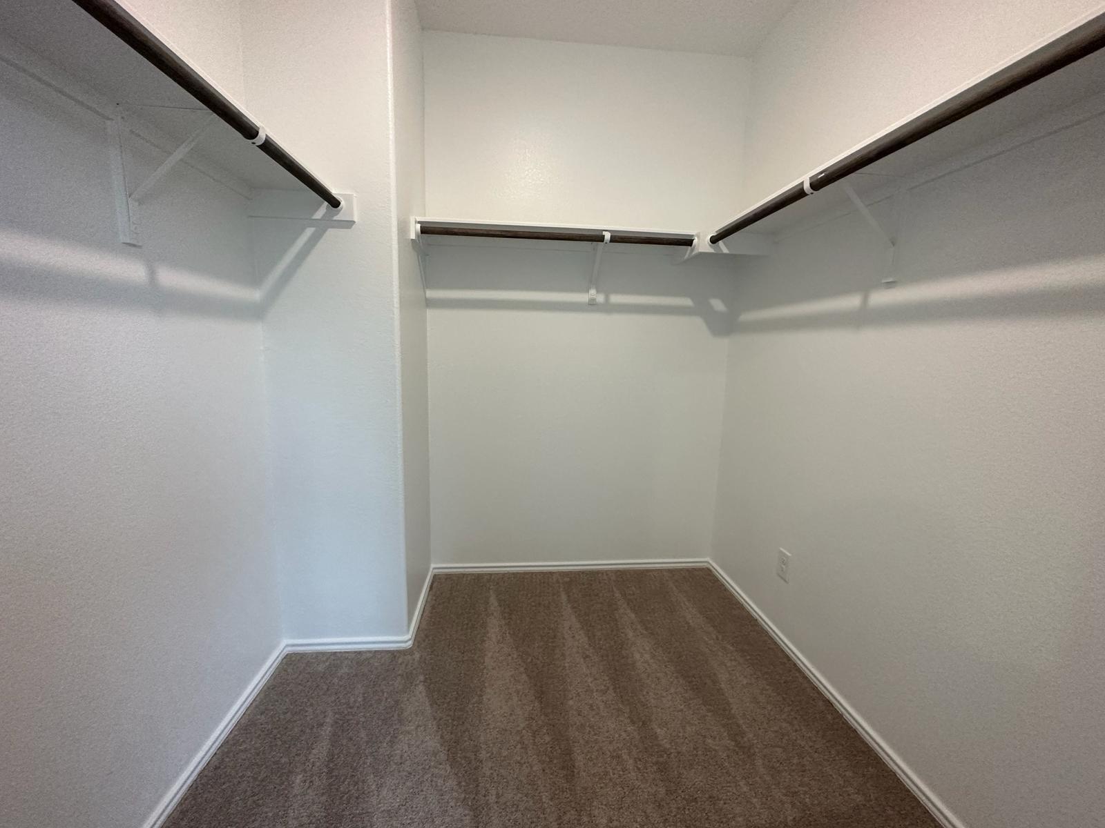 229 Sonterra Dr, San Marcos, TX 78666