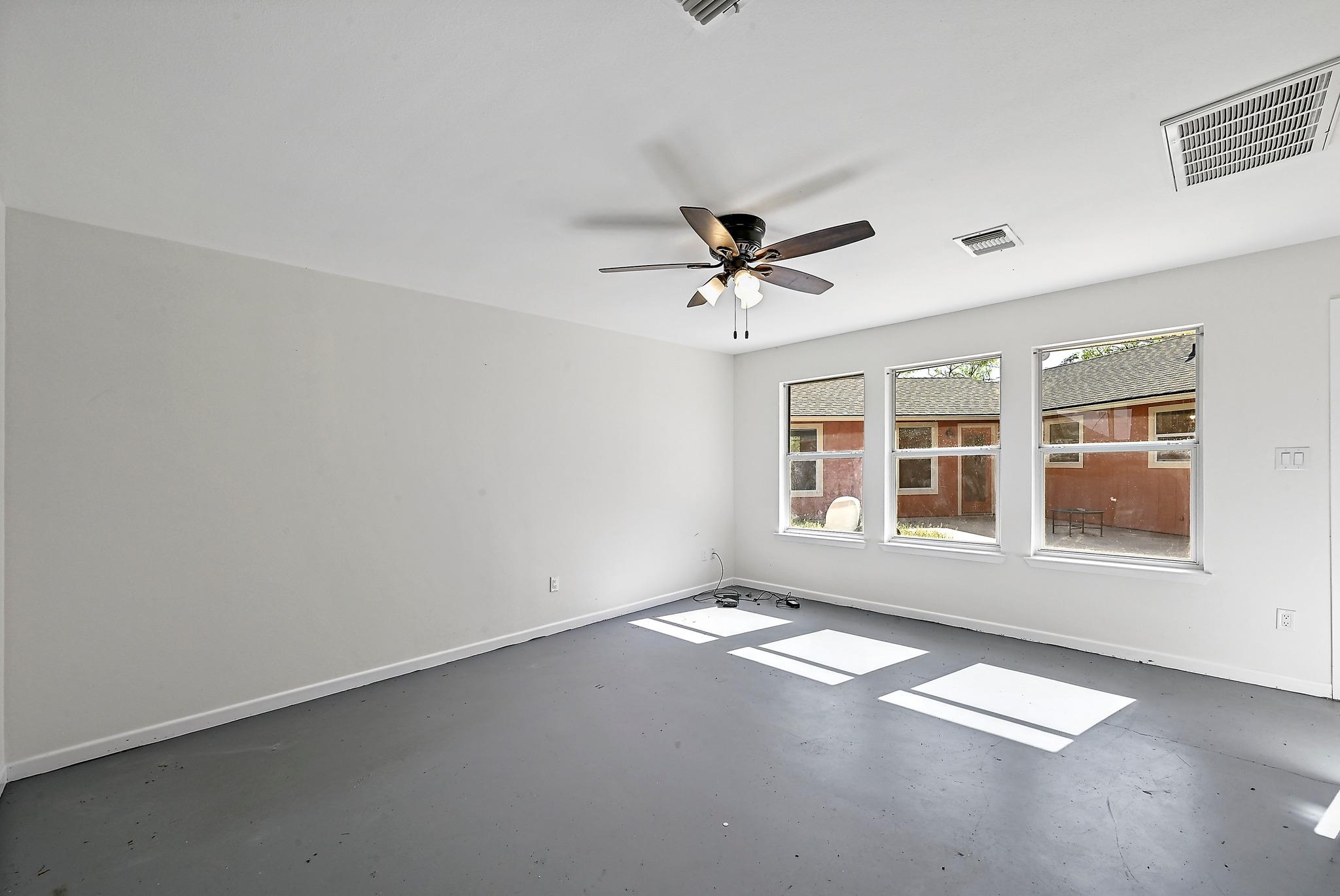 757 Cypress Ln, Cottonwood Shores, TX 78657