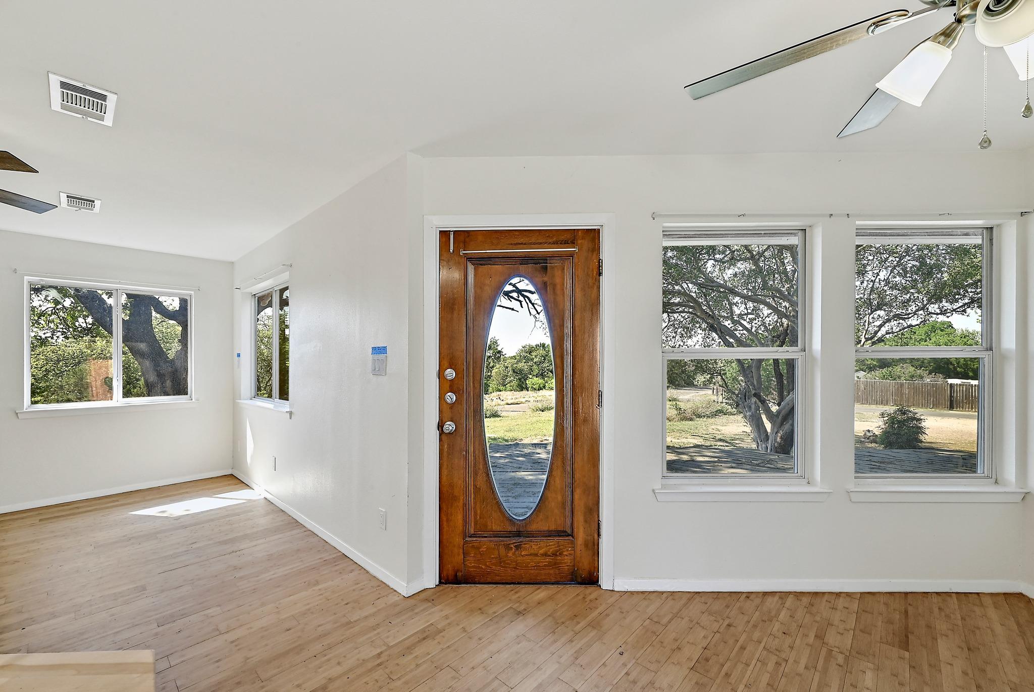 757 Cypress Ln, Cottonwood Shores, TX 78657