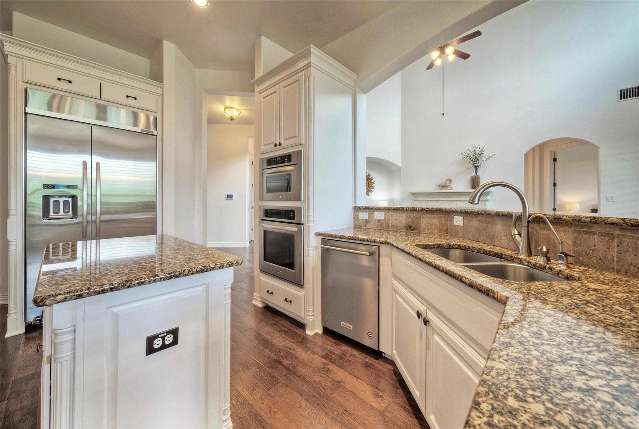 1600 Milagro Dr, Austin, TX 78733