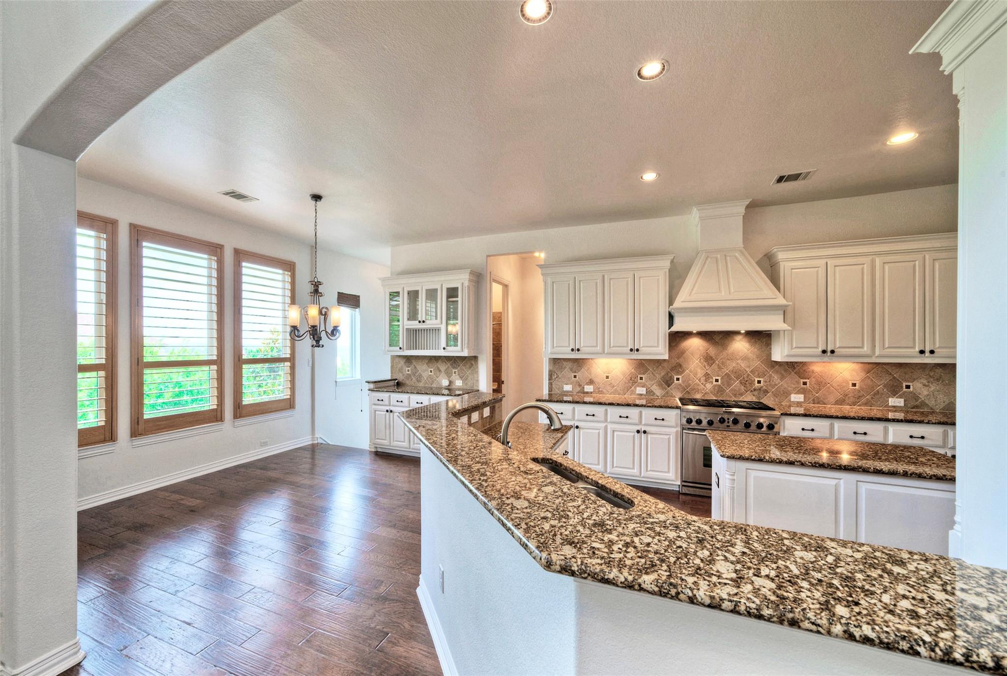 1600 Milagro Dr, Austin, TX 78733