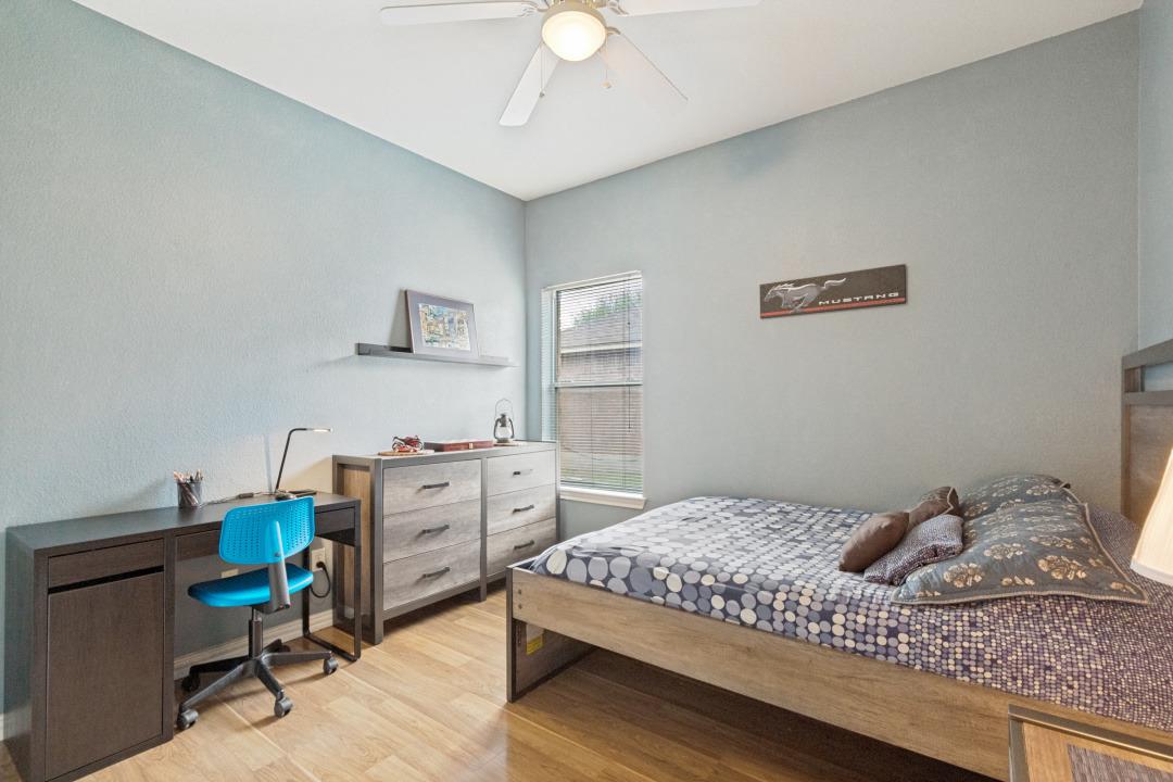 903 Ranchero Rd, Leander, TX 78641