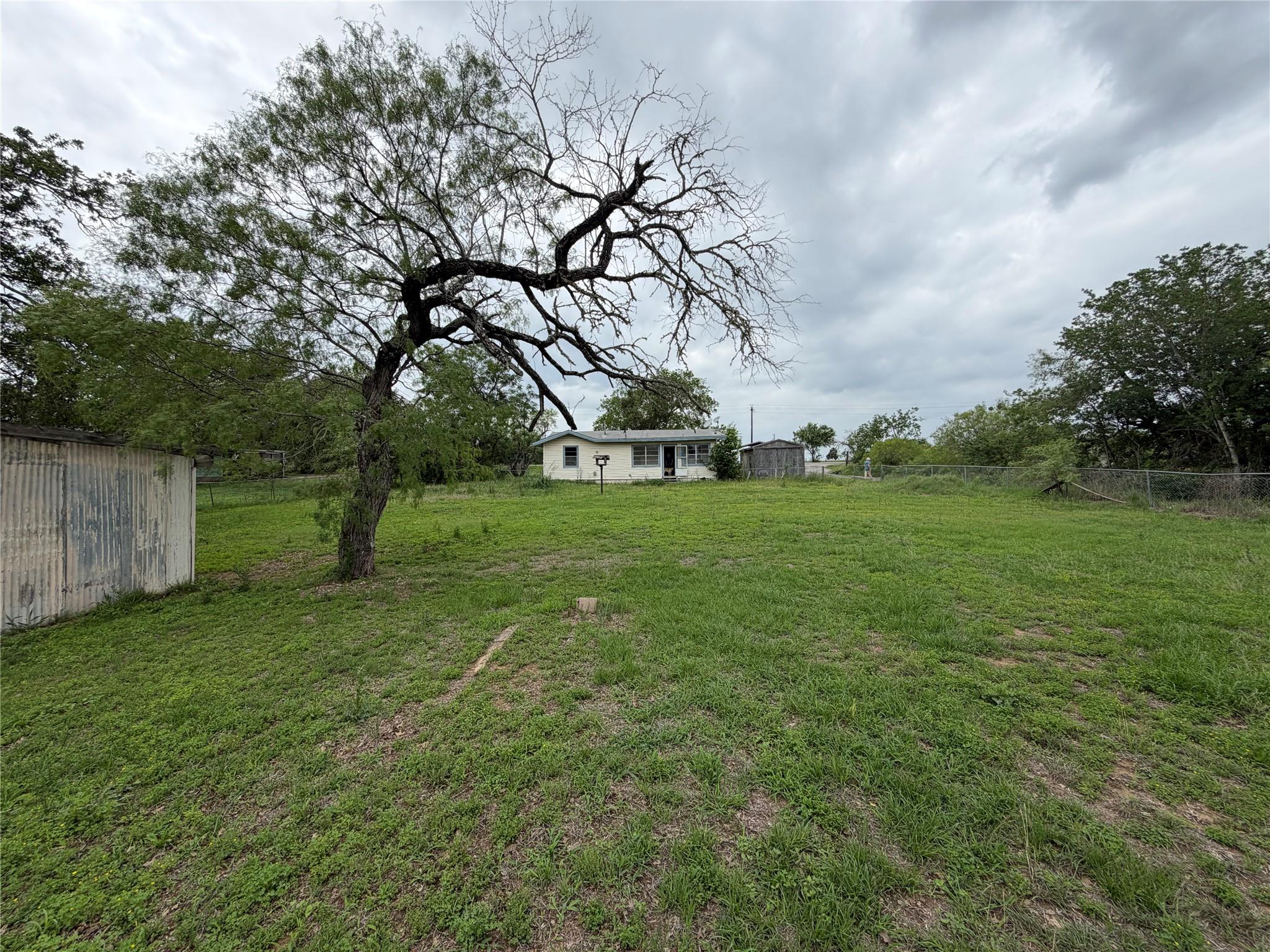 2009 FM 1704 Rd, Elgin, TX 78621
