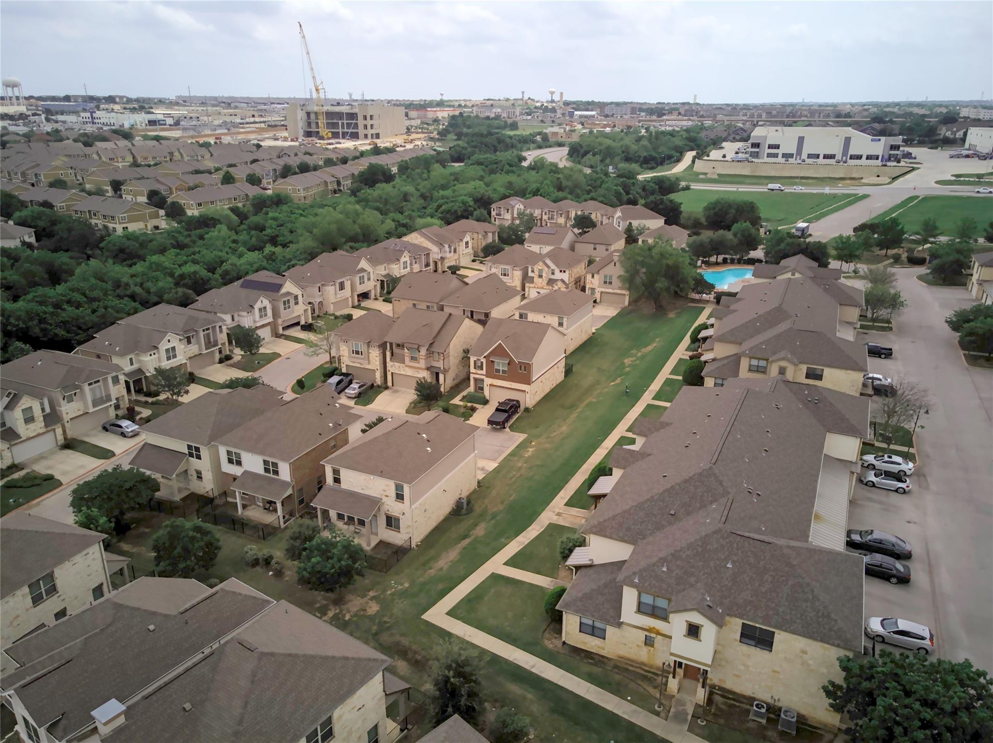 2105 Town Centre Dr # 48, Round Rock, TX 78664