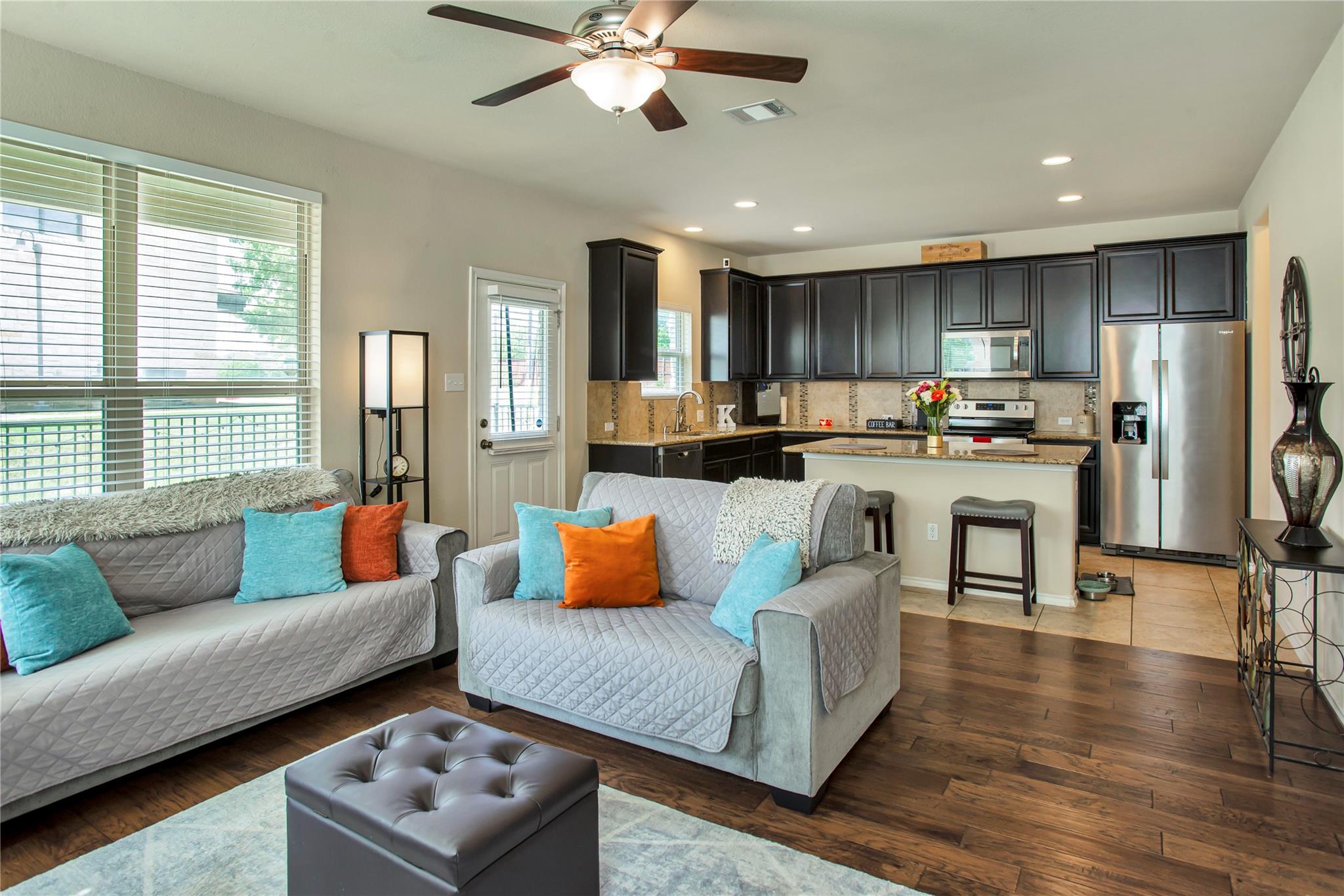 2105 Town Centre Dr # 48, Round Rock, TX 78664