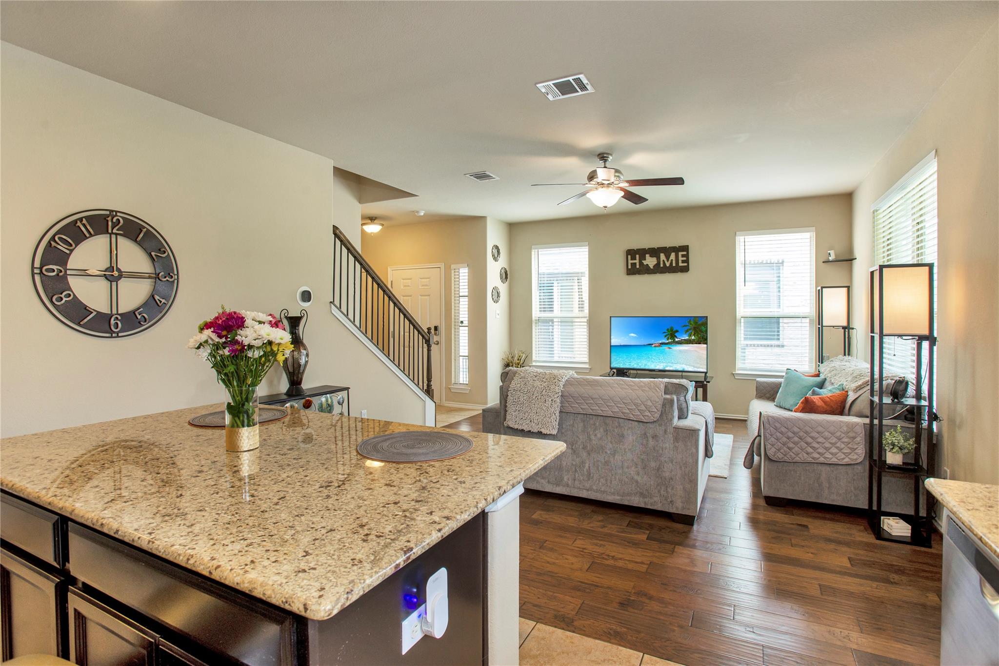 2105 Town Centre Dr # 48, Round Rock, TX 78664