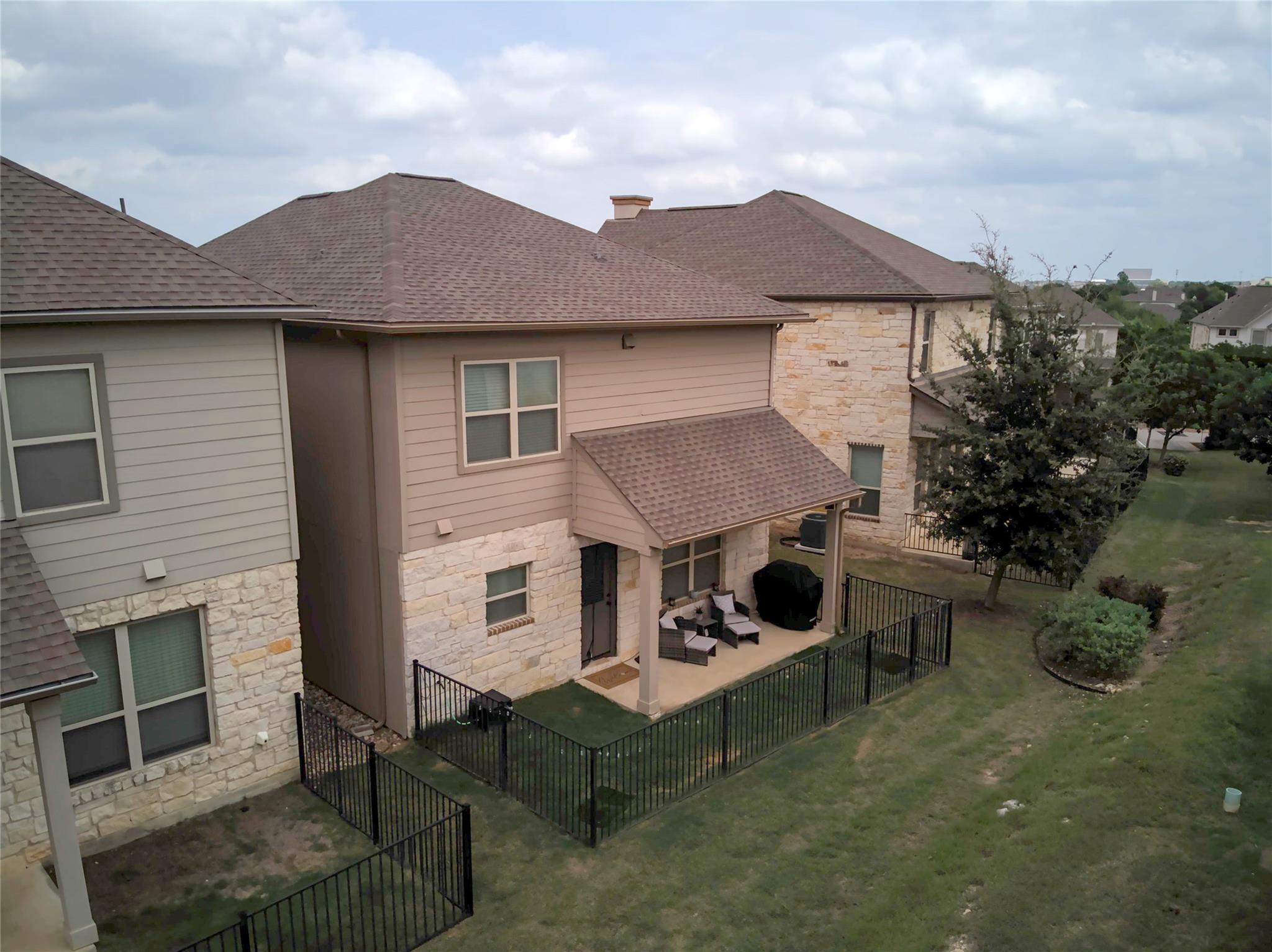 2105 Town Centre Dr # 48, Round Rock, TX 78664
