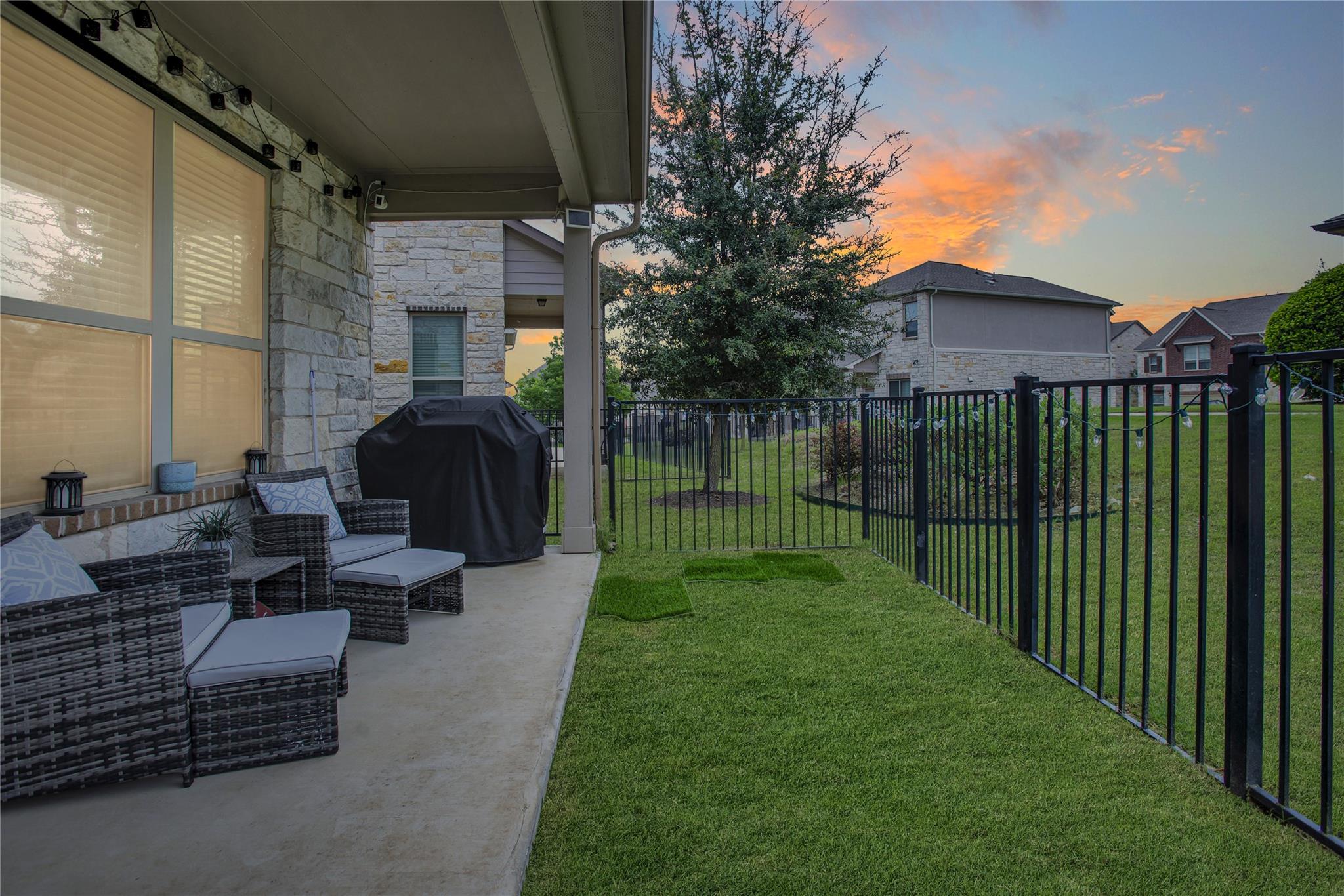 2105 Town Centre Dr # 48, Round Rock, TX 78664