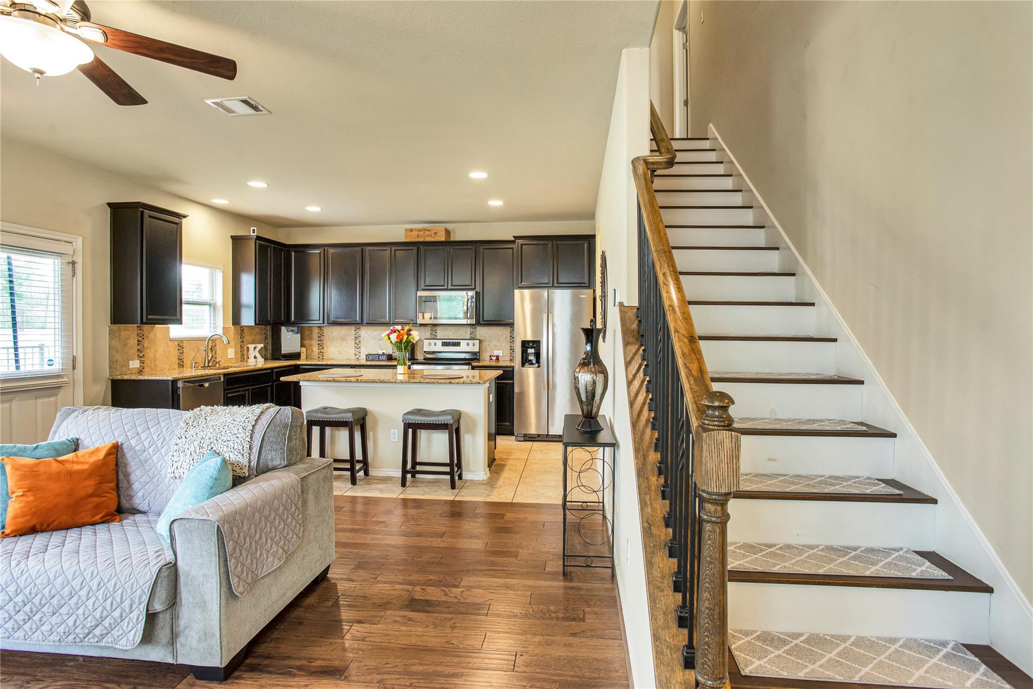 2105 Town Centre Dr # 48, Round Rock, TX 78664