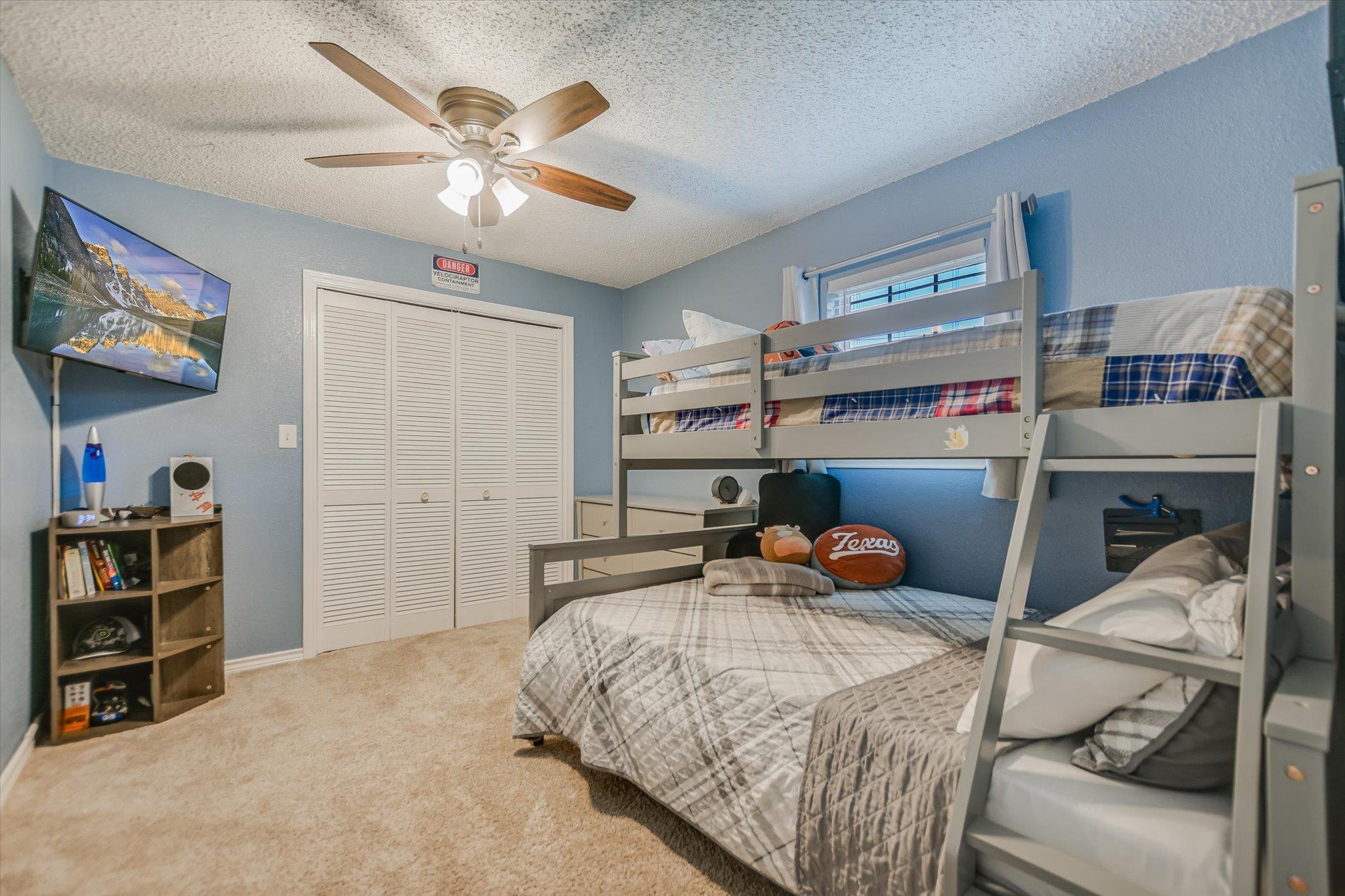 874 Pine Ln, Cottonwood Shores, TX 78639