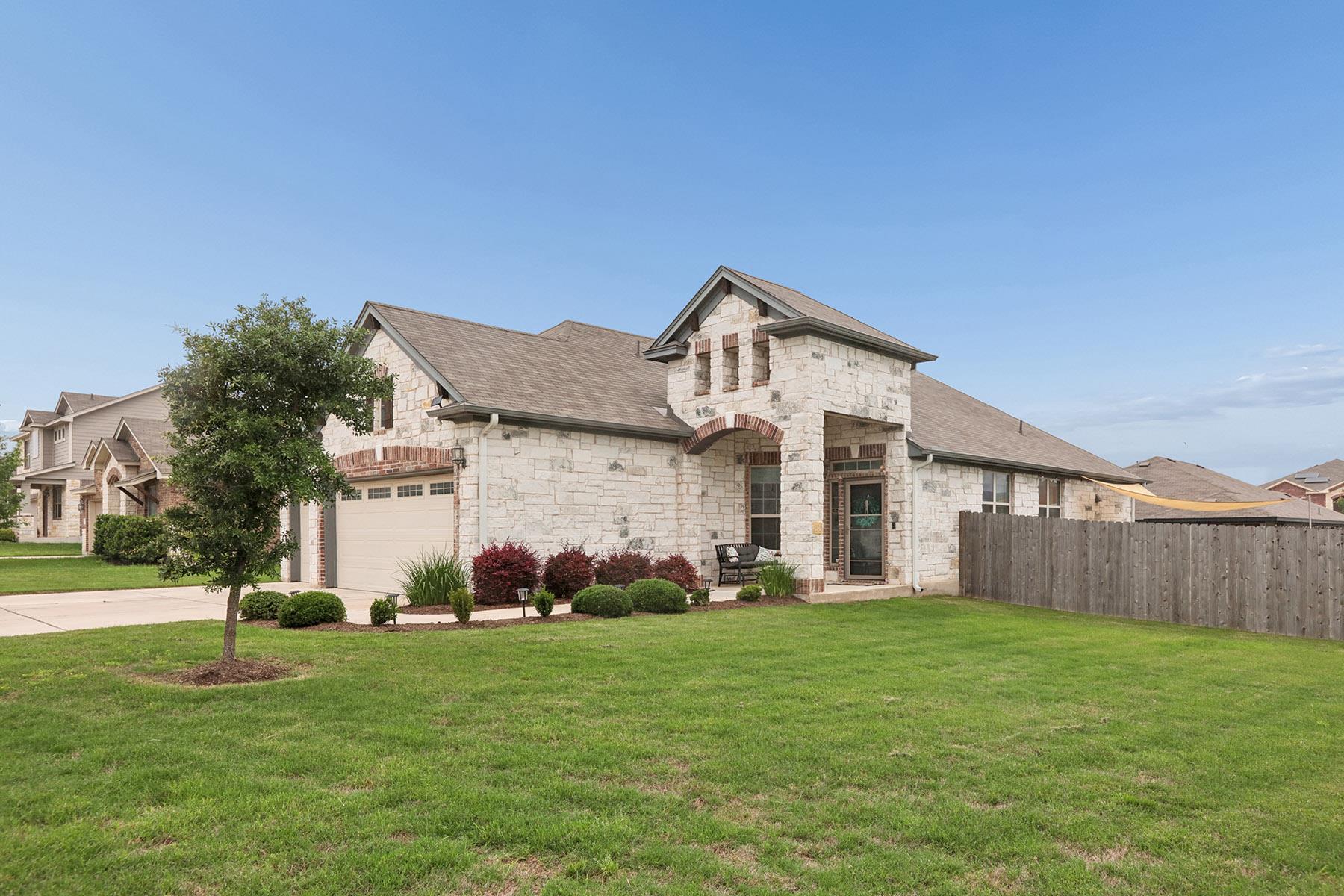 732 Manzano Ln, Pflugerville, TX 78660